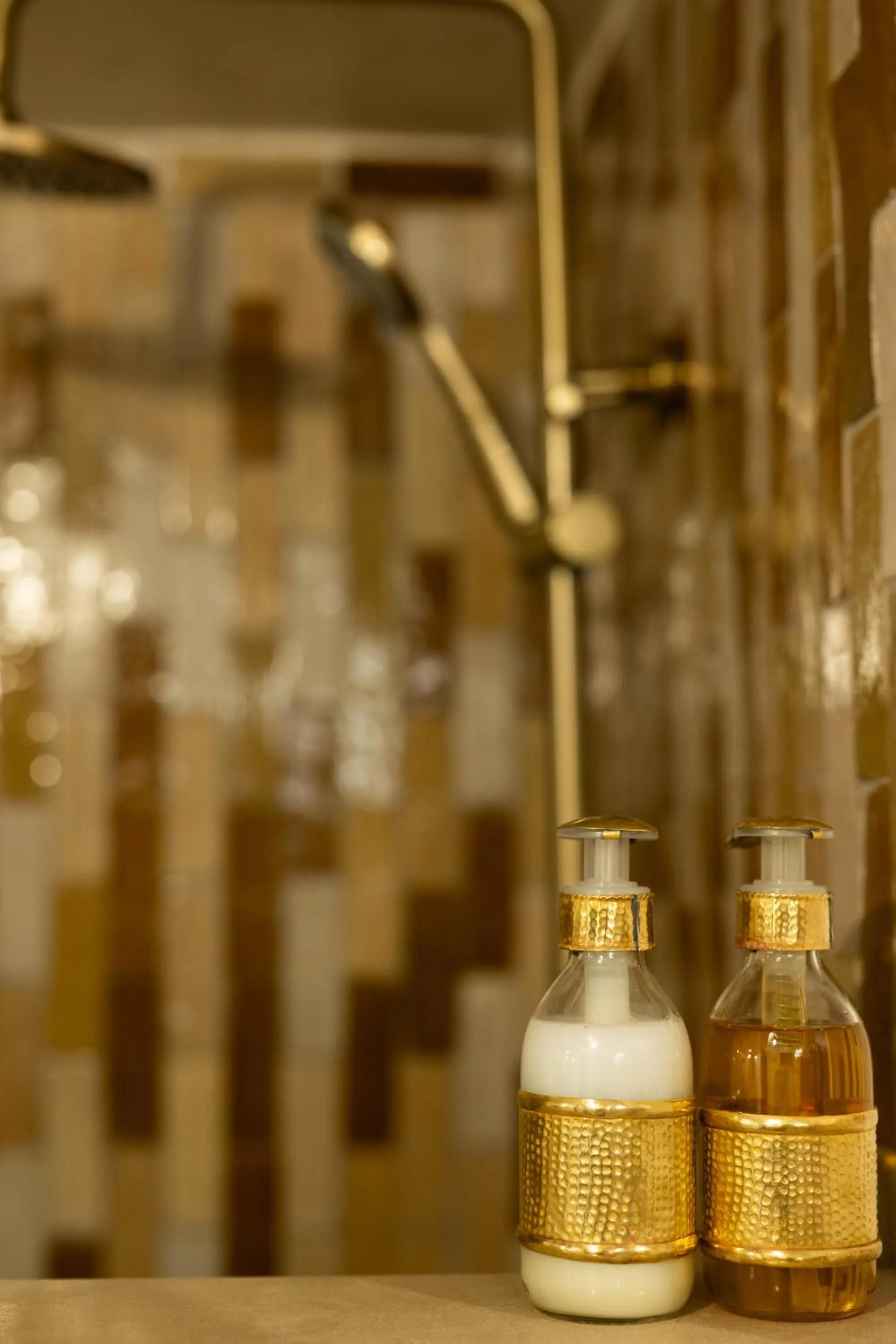 Shower in Riad Dar Beldia and Spa