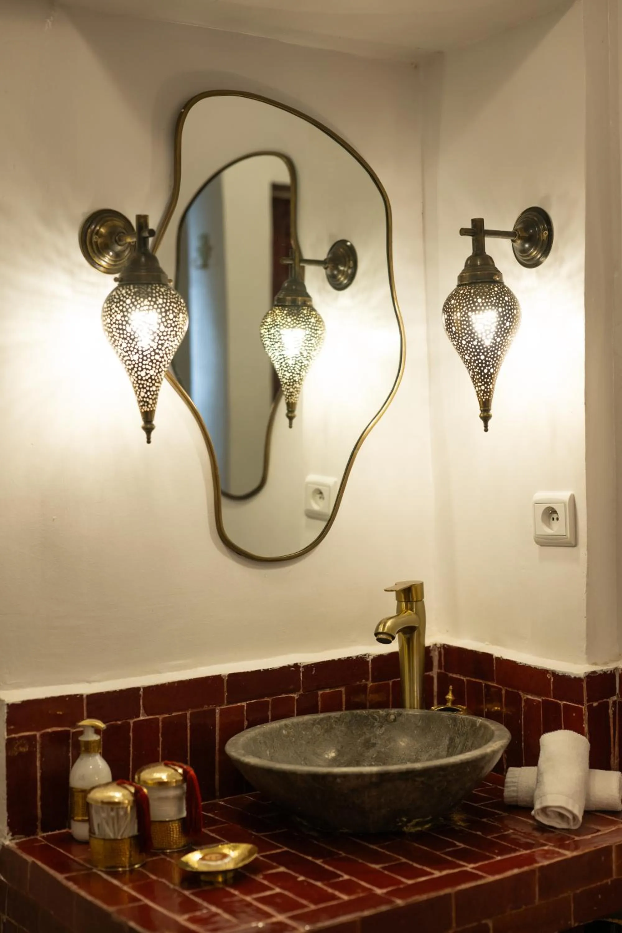 Bathroom in Riad Dar Beldia and Spa