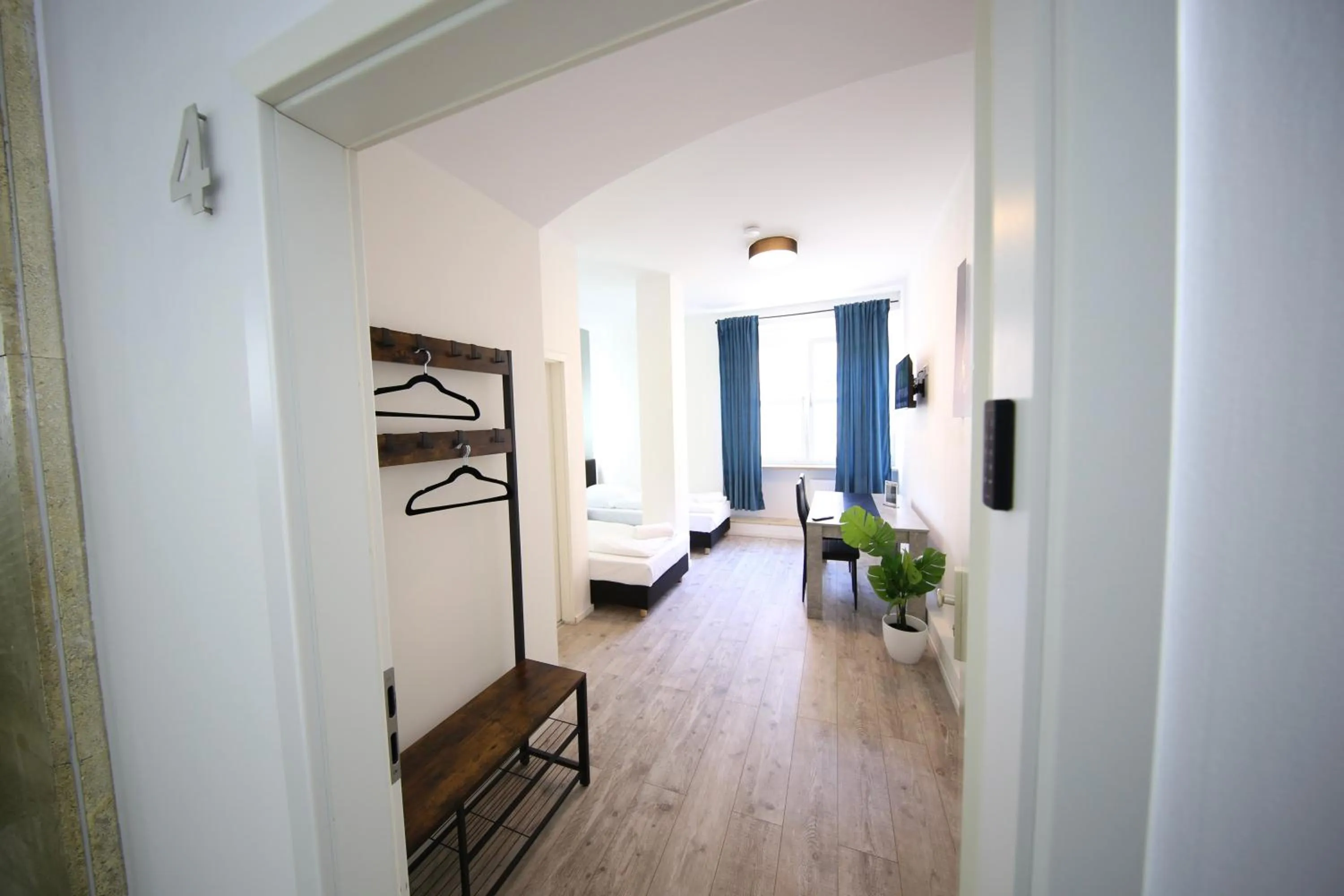 Bed in LUXOMES: Aparthotel Nürnberg Zentrum Süd