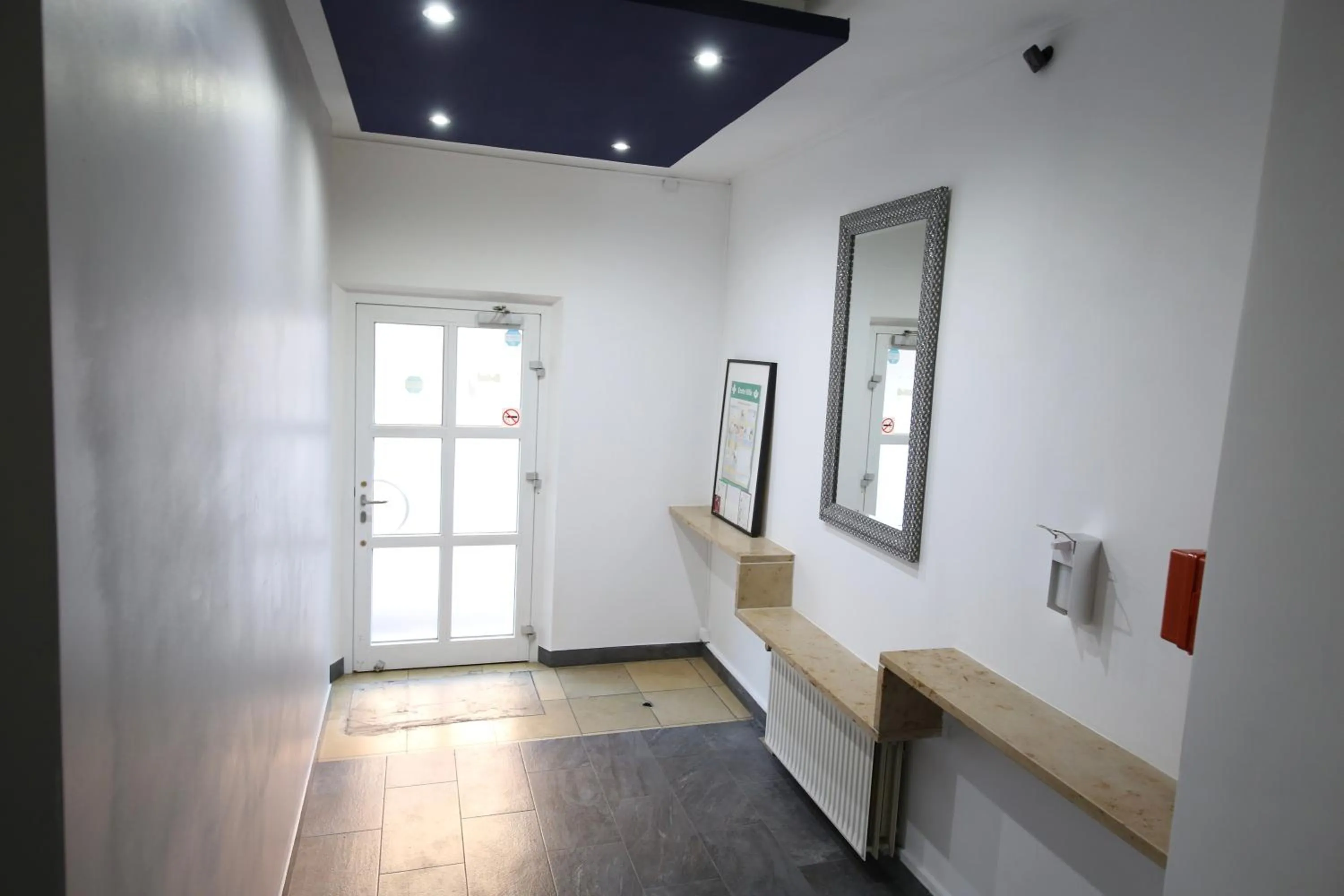 Facade/entrance in LUXOMES: Aparthotel Nürnberg Zentrum Süd