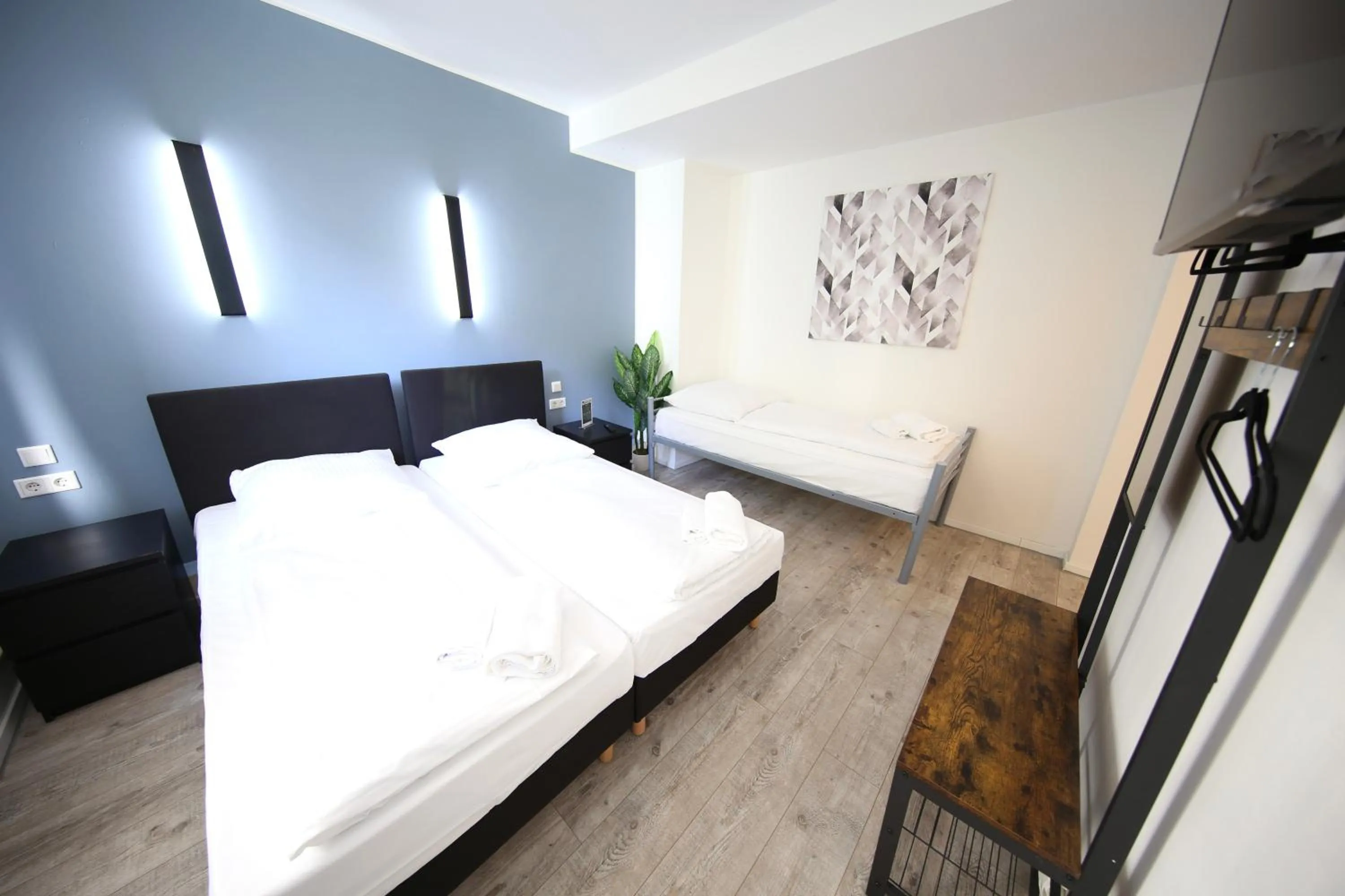 Bed in LUXOMES: Aparthotel Nürnberg Zentrum Süd