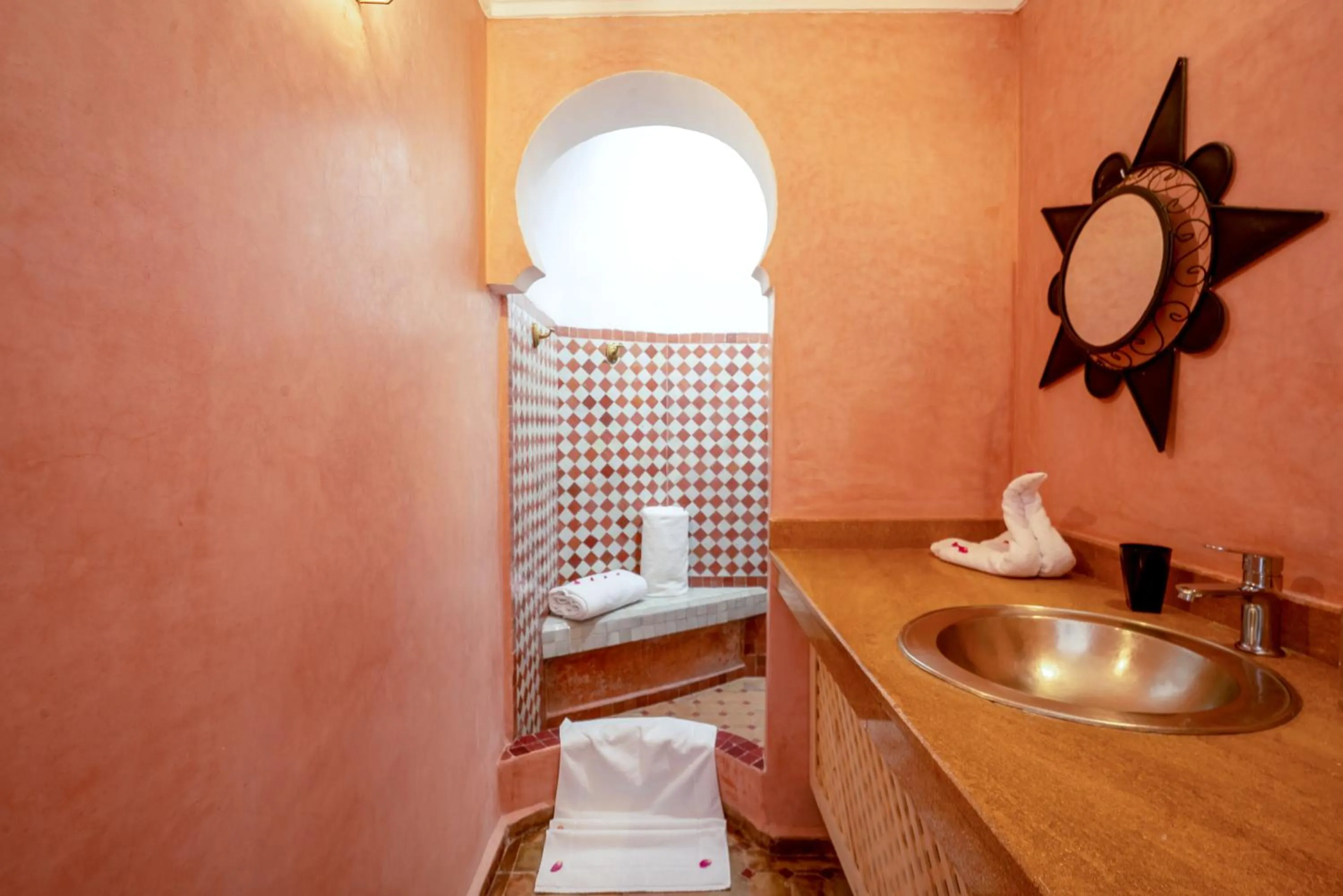 Bathroom in riad dar nejma & Spa