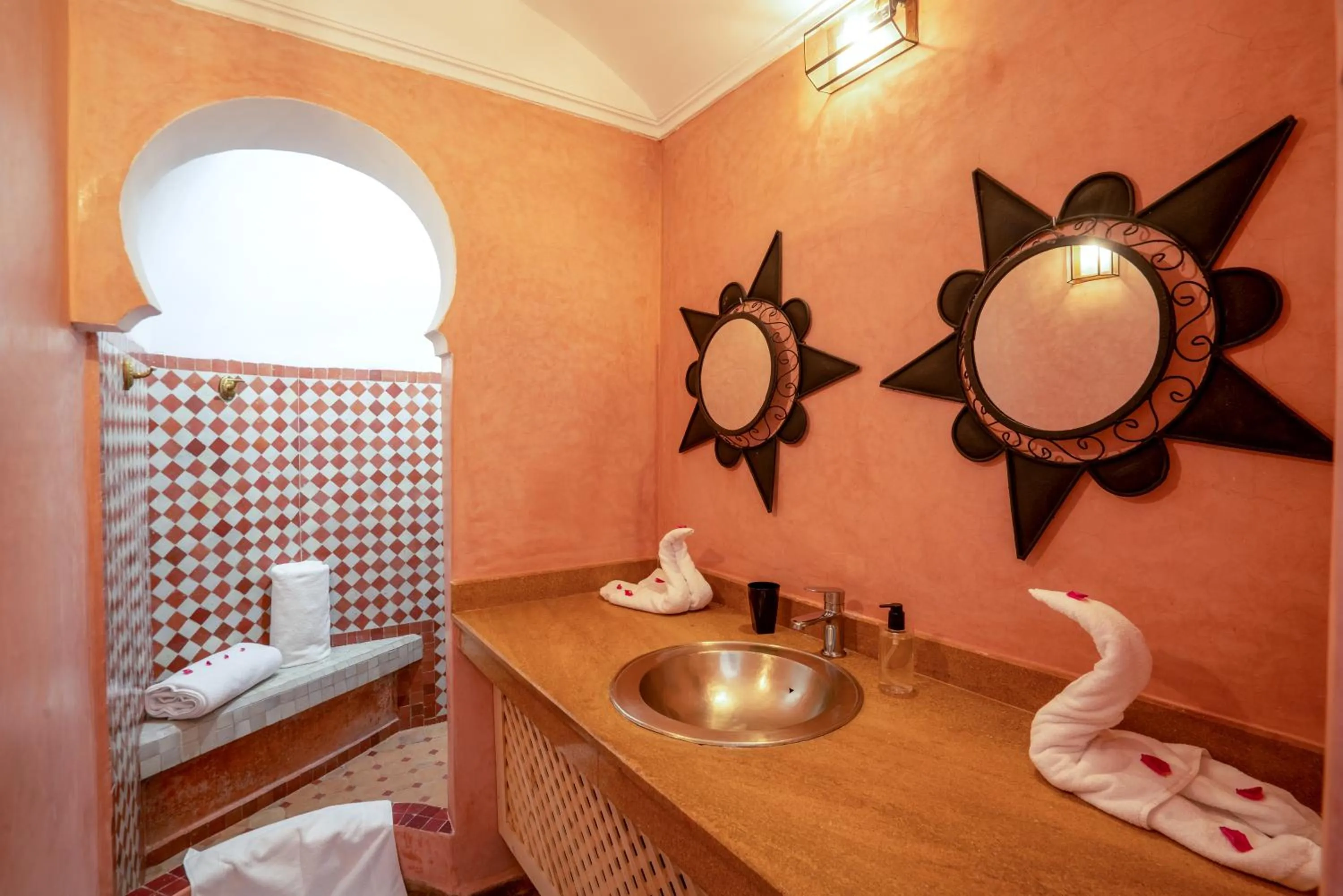 Bathroom in riad dar nejma & Spa