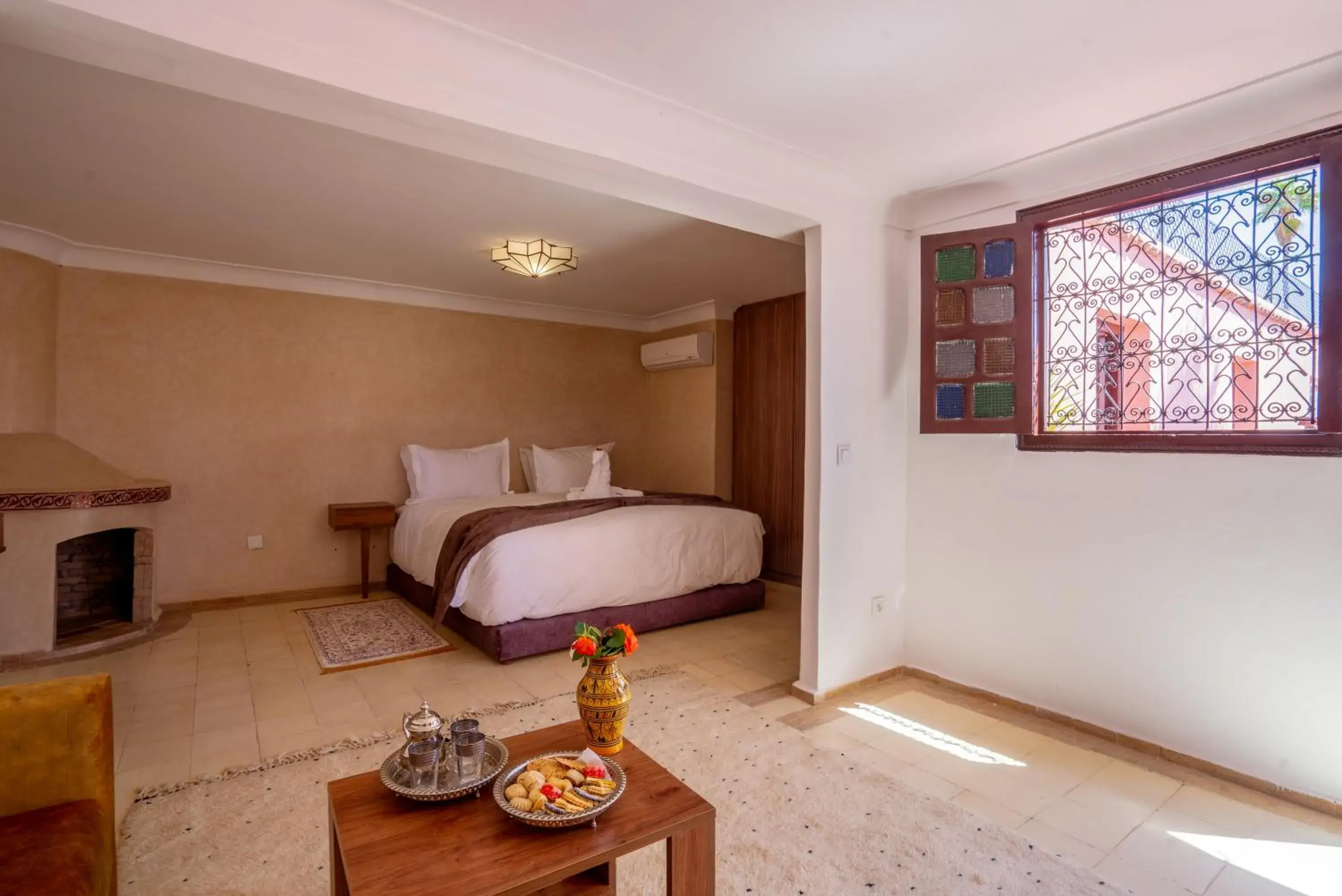 Large Double or Twin Room in riad dar nejma & Spa Large Double or Twin Room in riad dar nejma & Spa