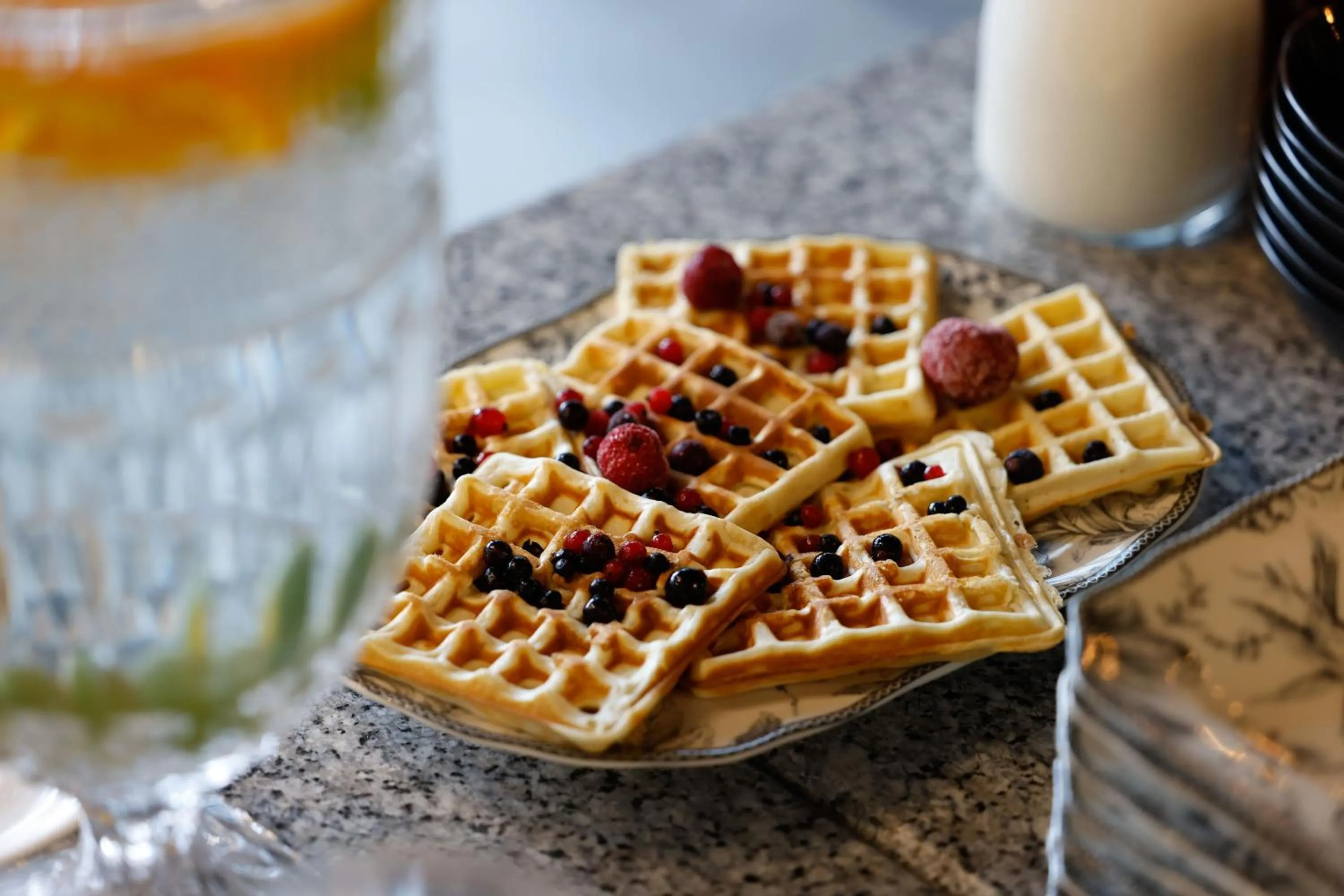 Breakfast in Hotel Memoir Kazbegi by DNT Group