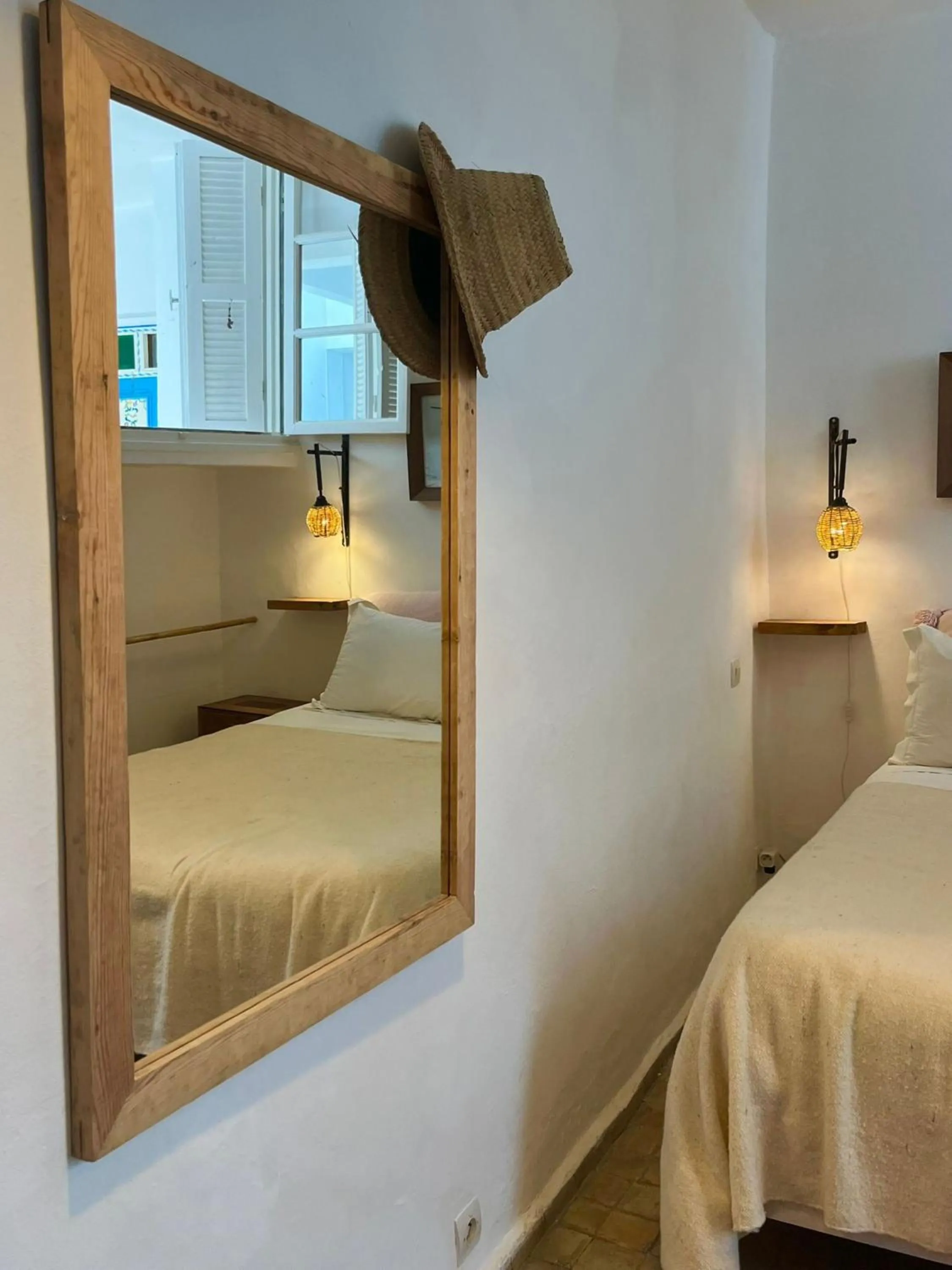 Bedroom, Bed in Hôtel Emeraude Essaouira