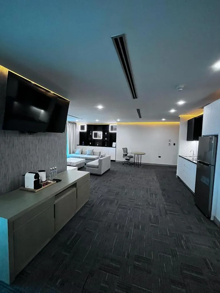 Communal lounge/ TV room in Hotel Vip La Guaira