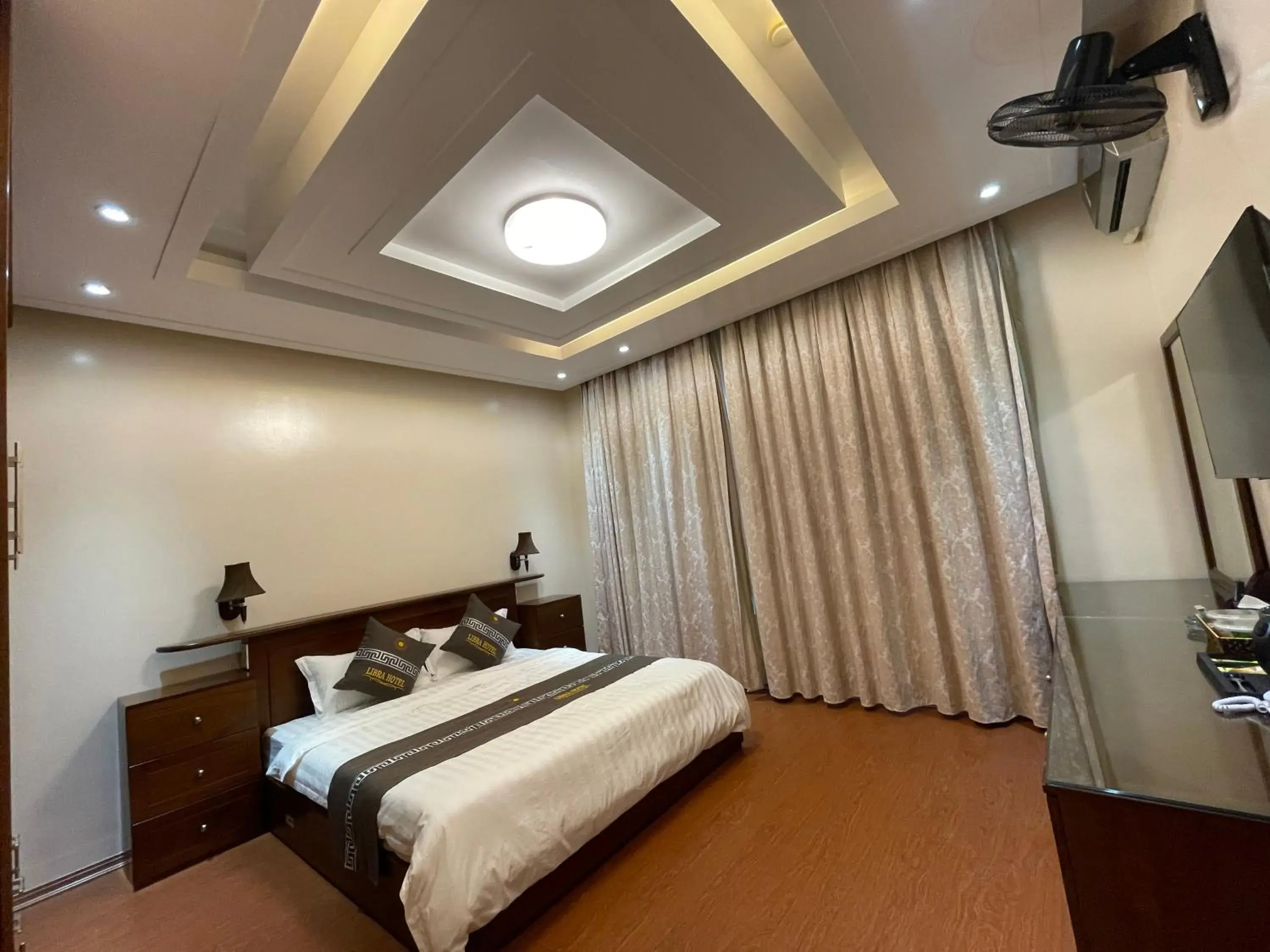 Bed in LIBRA HOTEL Bed in LIBRA HOTEL