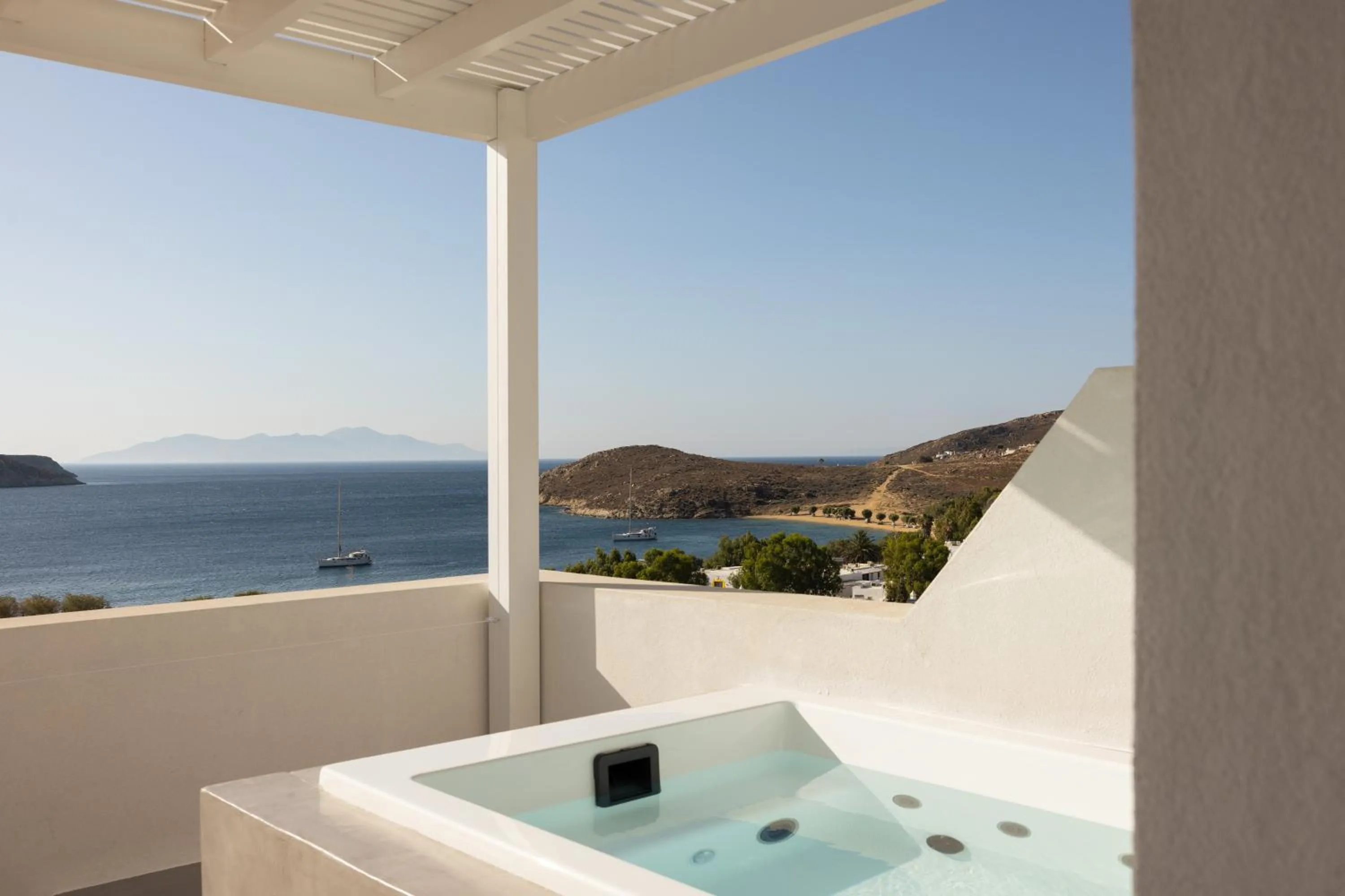 NŌSTOS Serifos