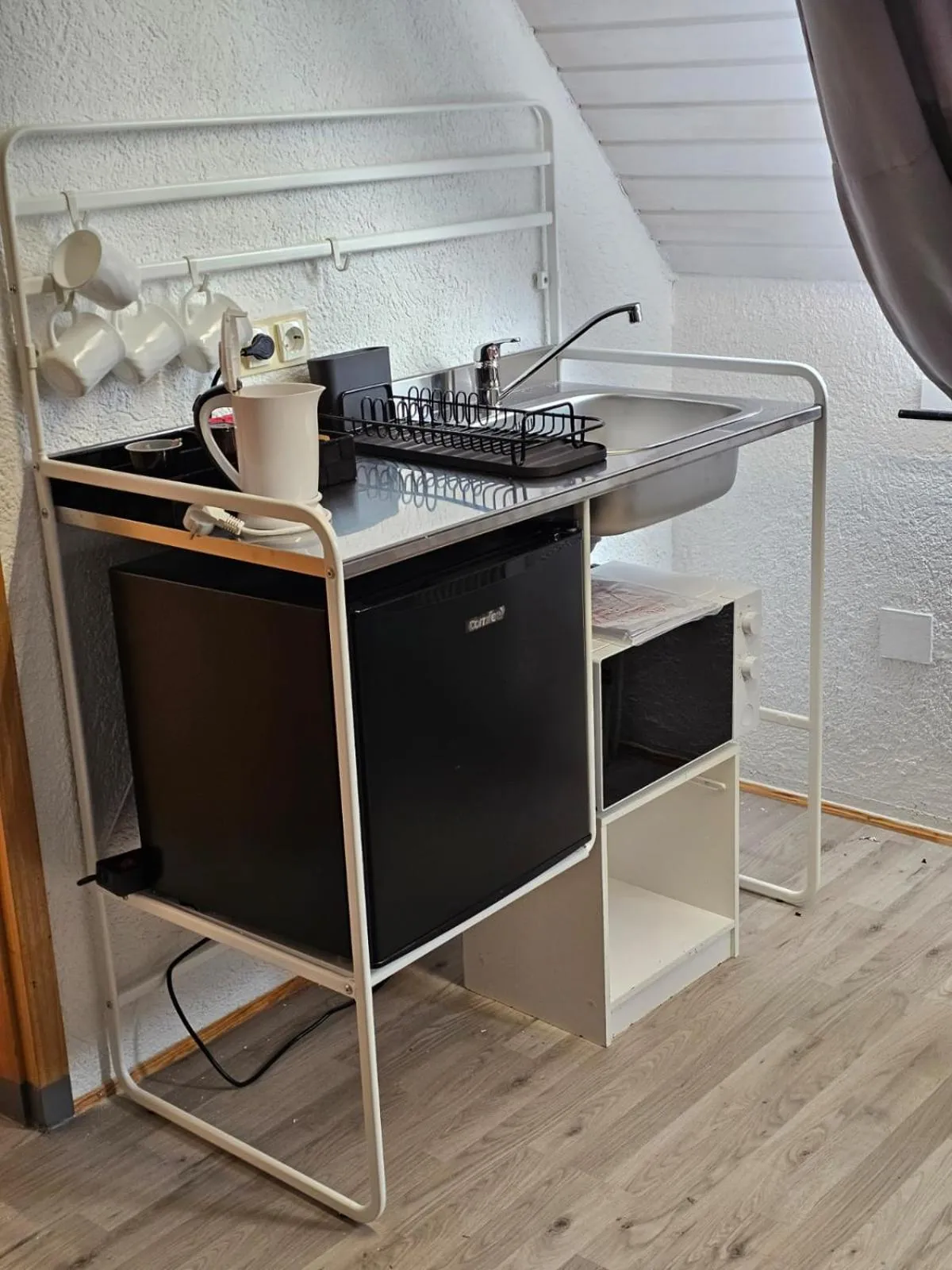 Coffee/tea facilities in B und B Titisee Hotel Sonnenmatte nahe Badeparadies