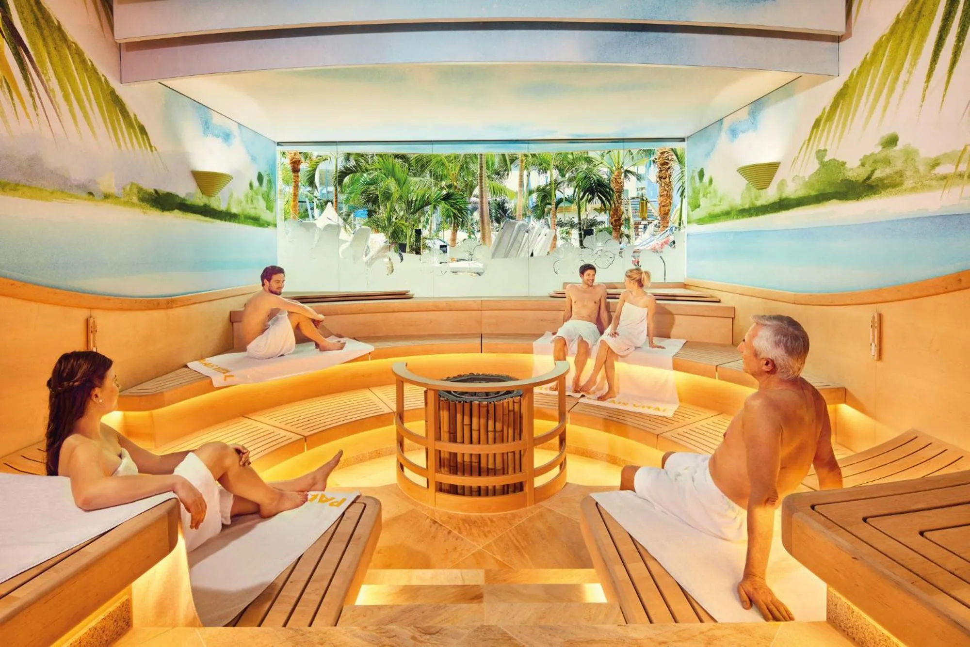 Spa and wellness centre/facilities in B und B Titisee Hotel Sonnenmatte nahe Badeparadies