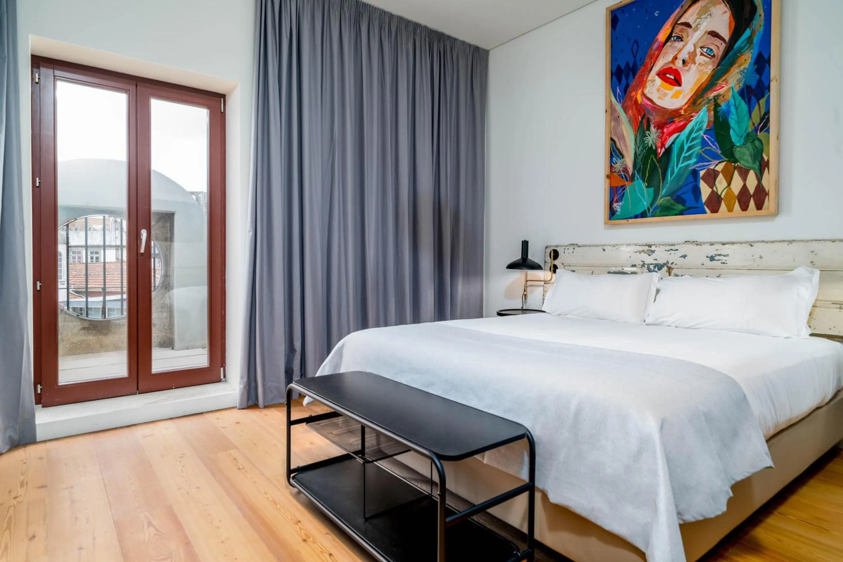 Bed in Limehome Porto Rua Das Oliveiras