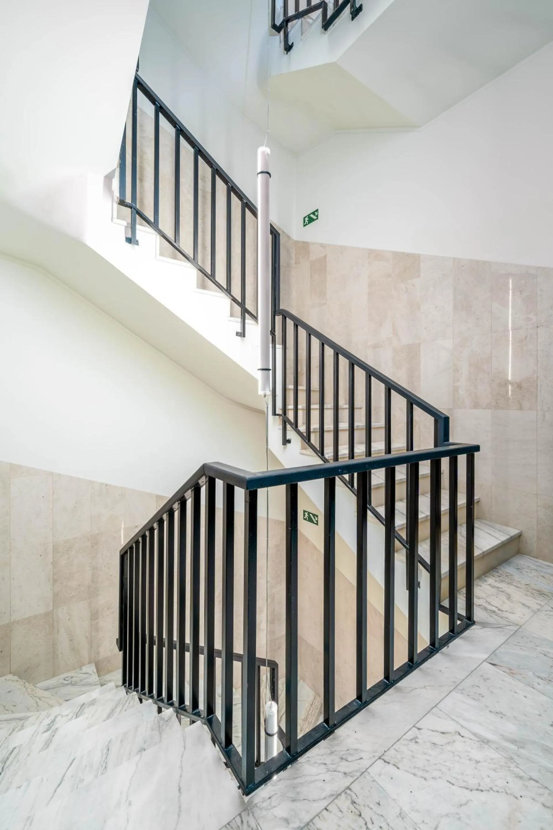 Property building in Limehome Porto Rua Das Oliveiras