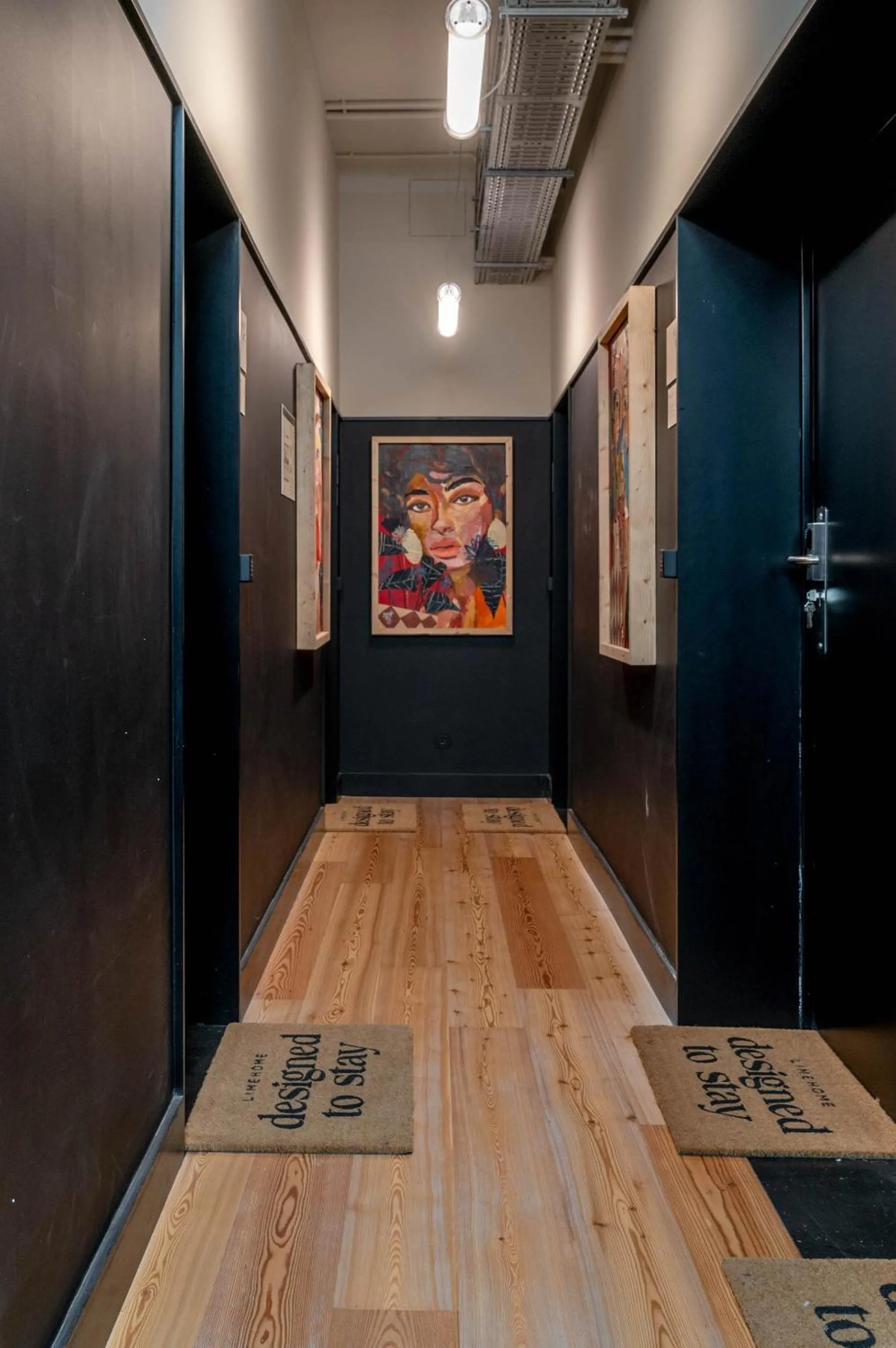 Property building in Limehome Porto Rua Das Oliveiras