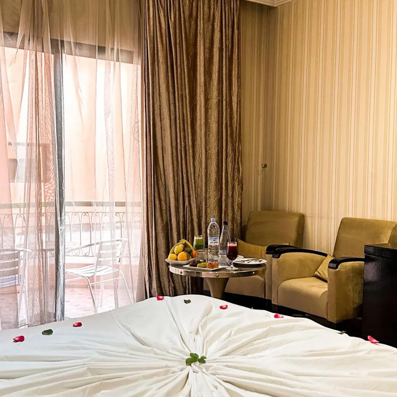 Bed in Royal Mirage Deluxe Bed in Royal Mirage Deluxe