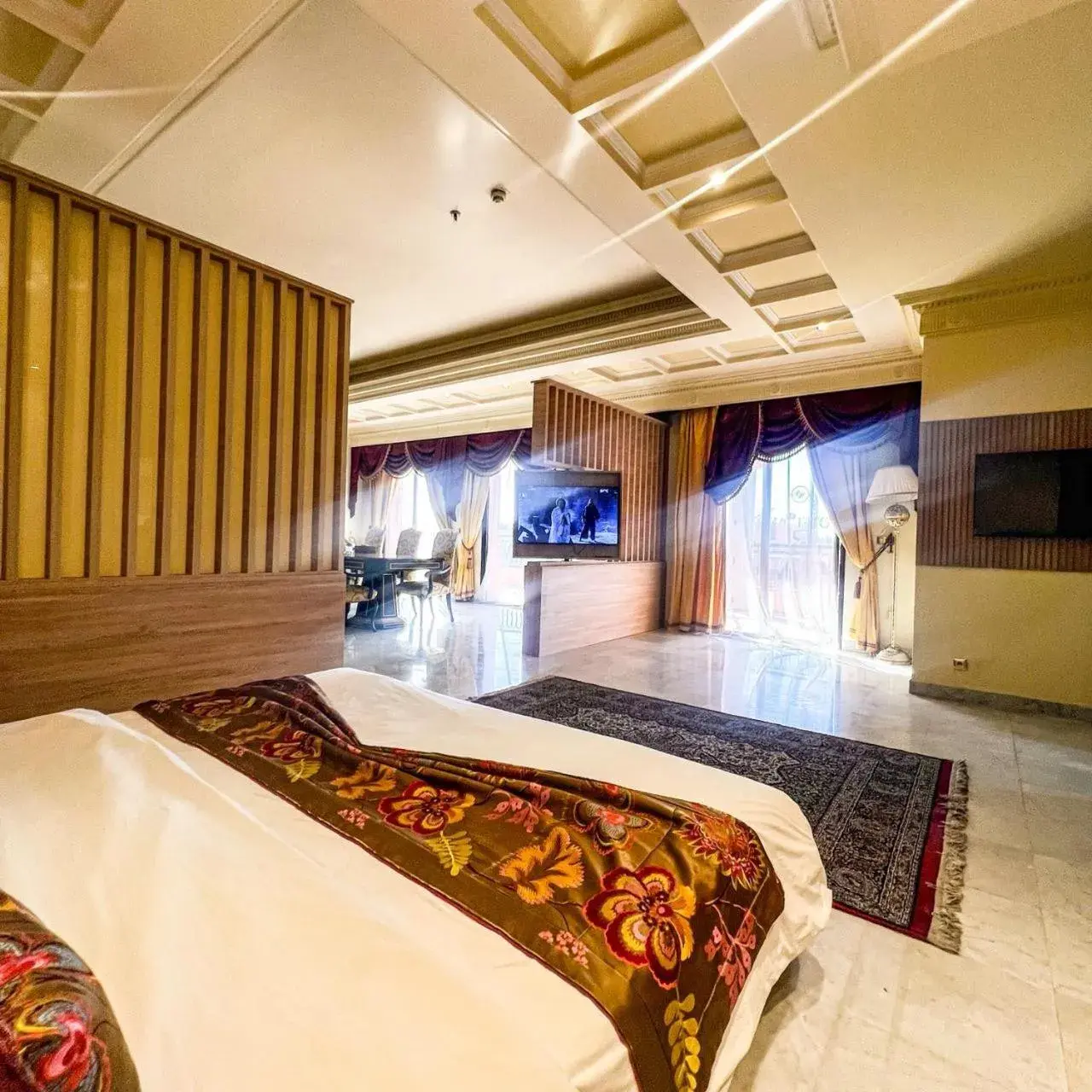 Bed in Royal Mirage Deluxe Bed in Royal Mirage Deluxe