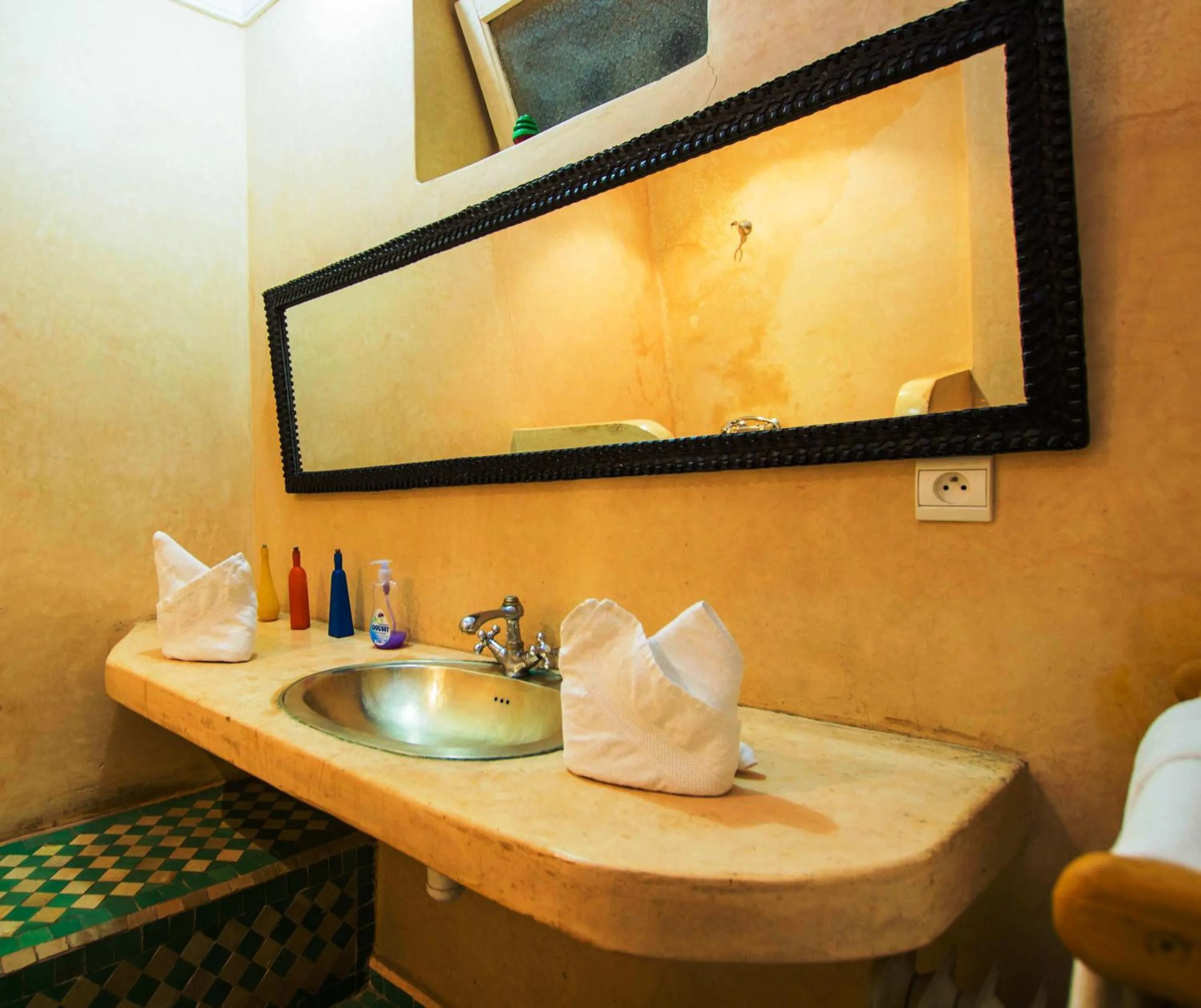 Bathroom in Riad Zinoun & Spa 11 Rooms