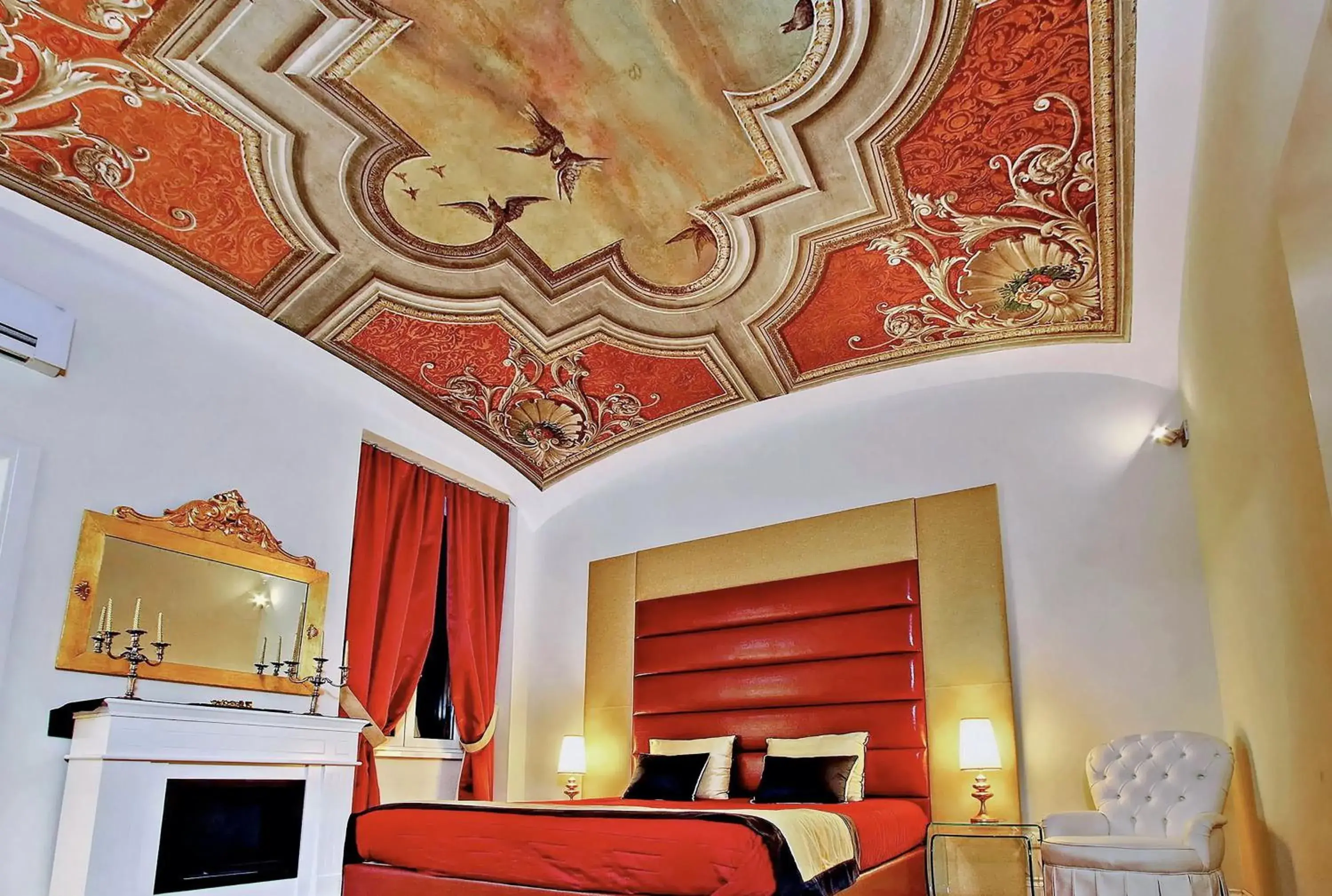 Junior Suite in AMM Luxury Rooms Junior Suite in AMM Luxury Rooms