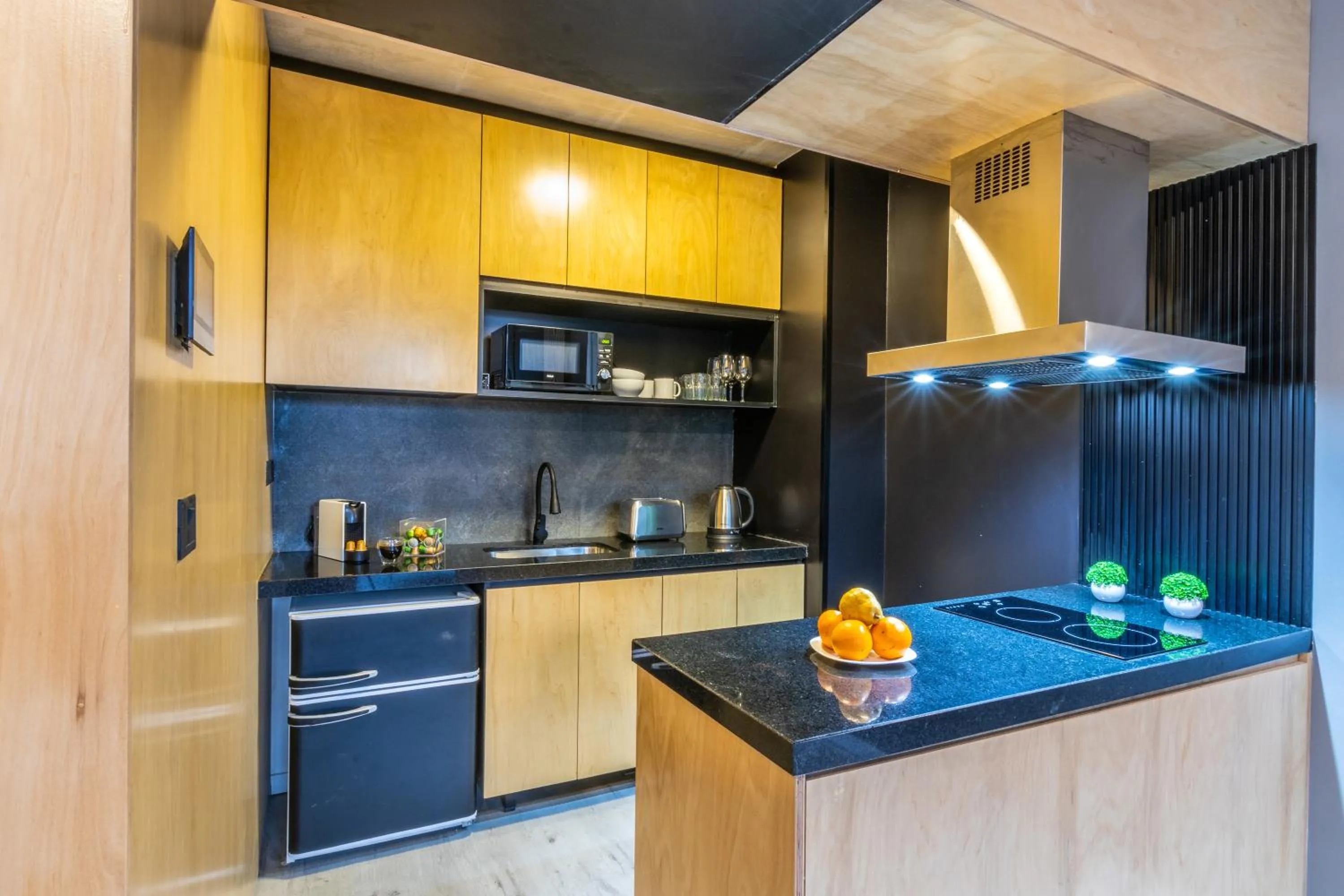 Coffee/tea facilities in Deluxe Apartments in Palermo - by BueRentals