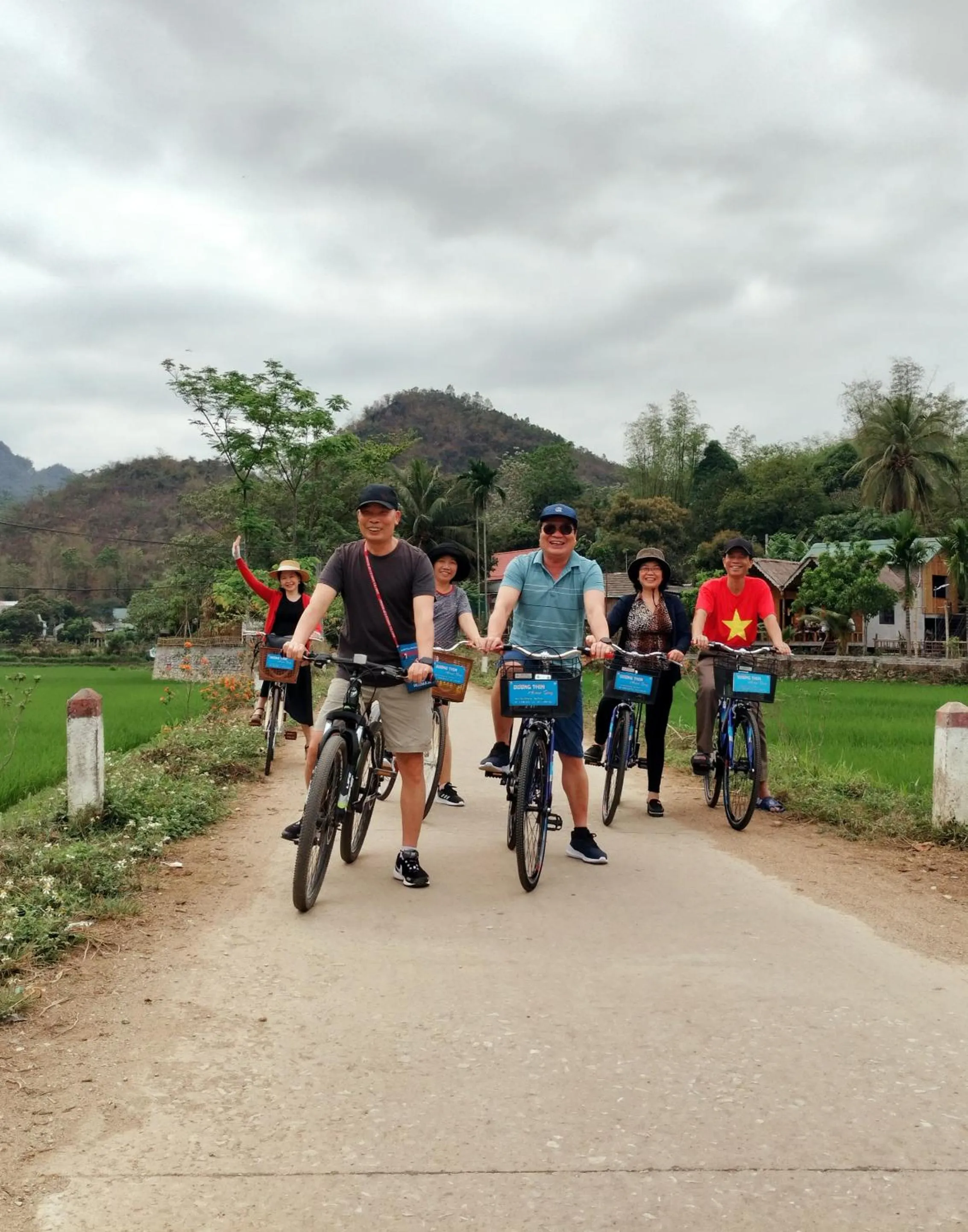 Cycling in Mai Châu Happy House