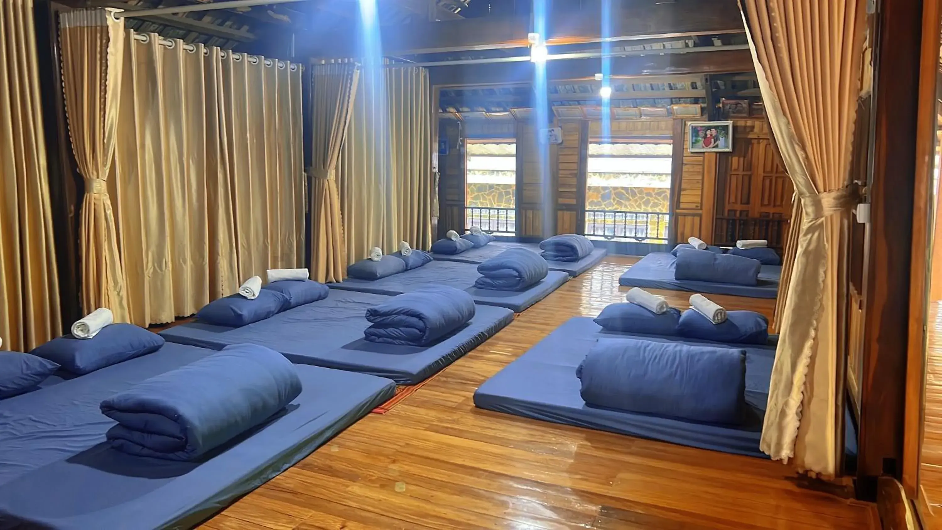 Photo of the whole room in Mai Châu Happy House Photo of the whole room in Mai Châu Happy House