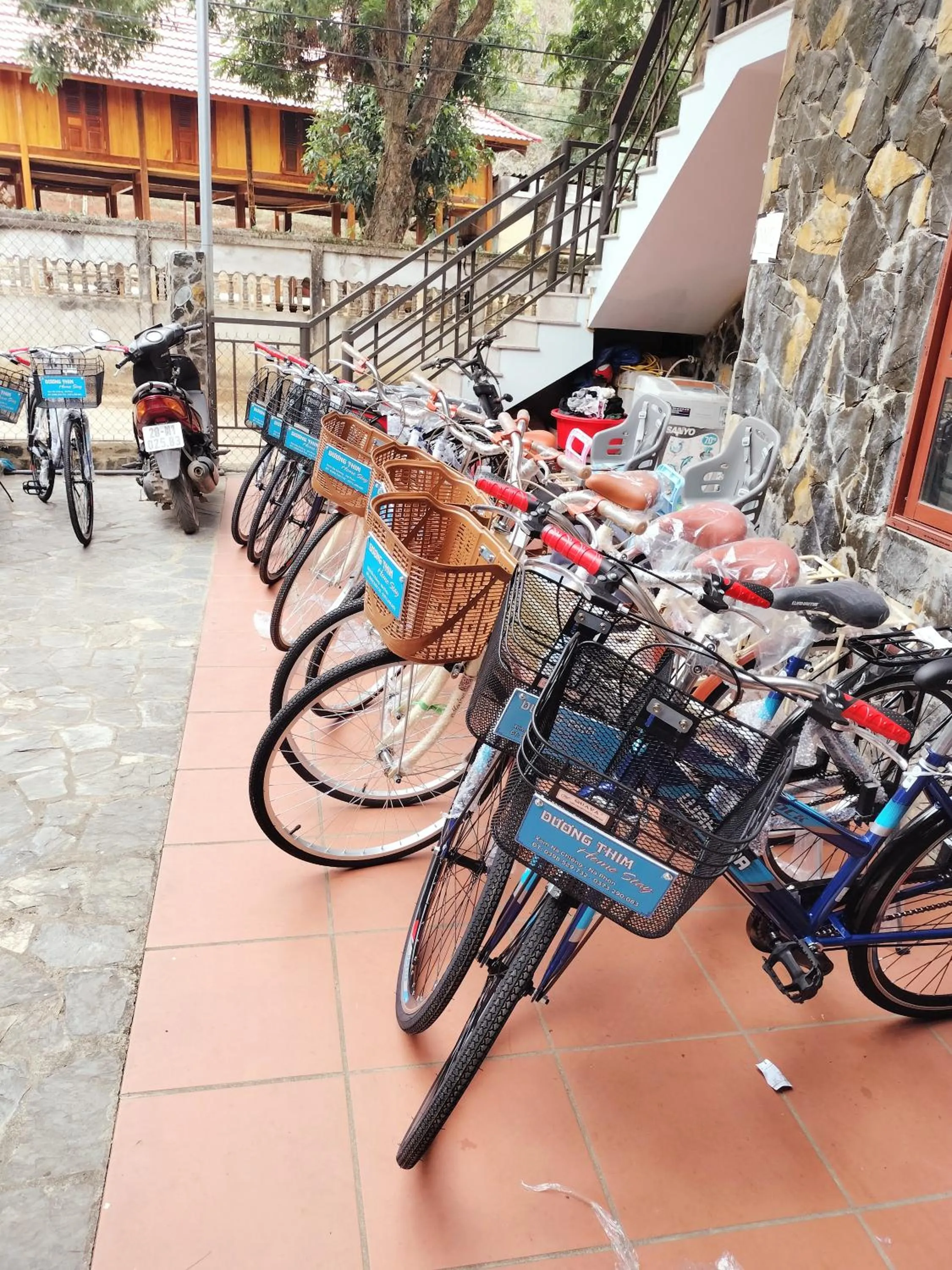 Parking in Duong Thim Homestay Mai Chau