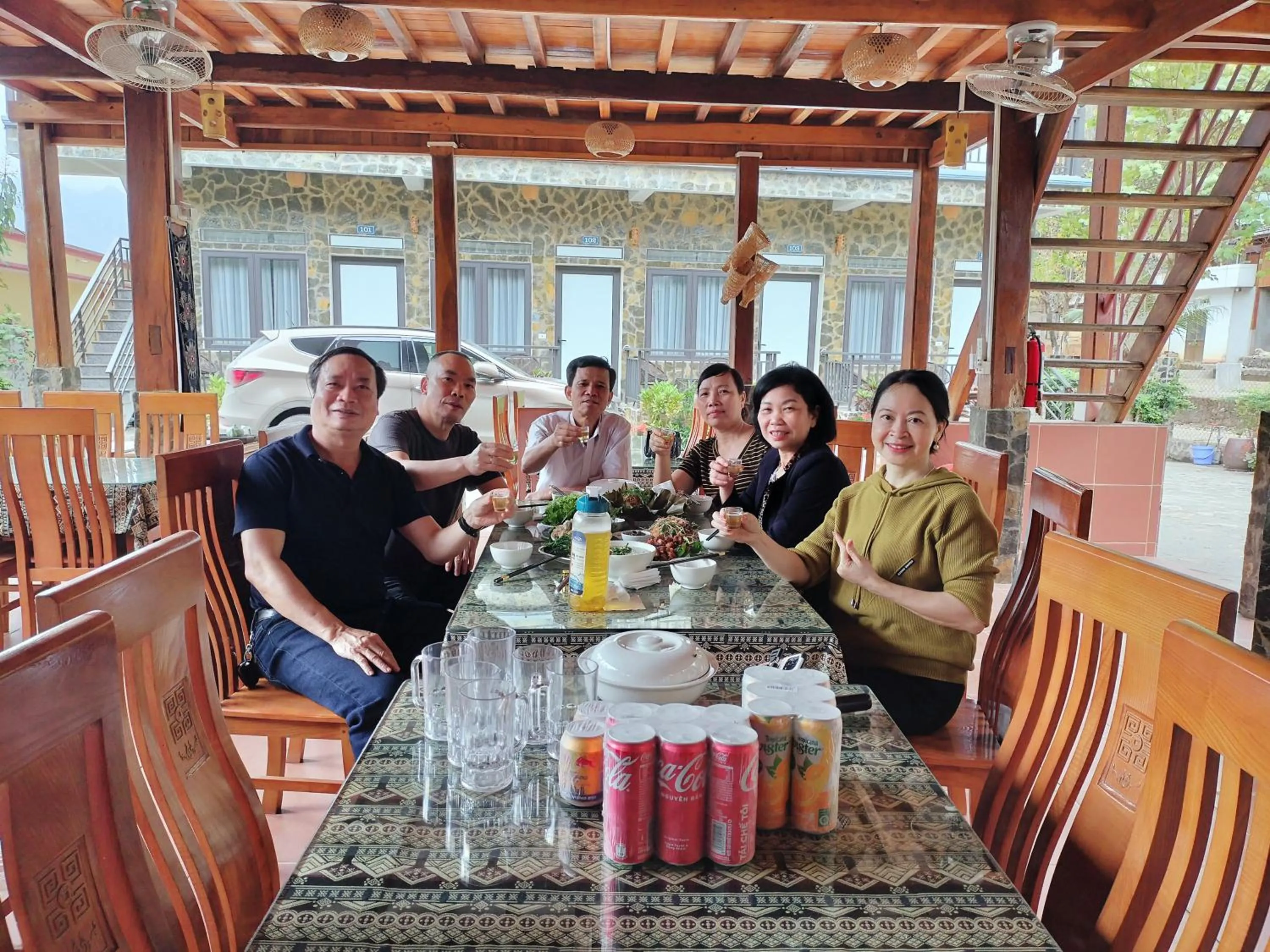 Restaurant/places to eat in Mai Châu Happy House