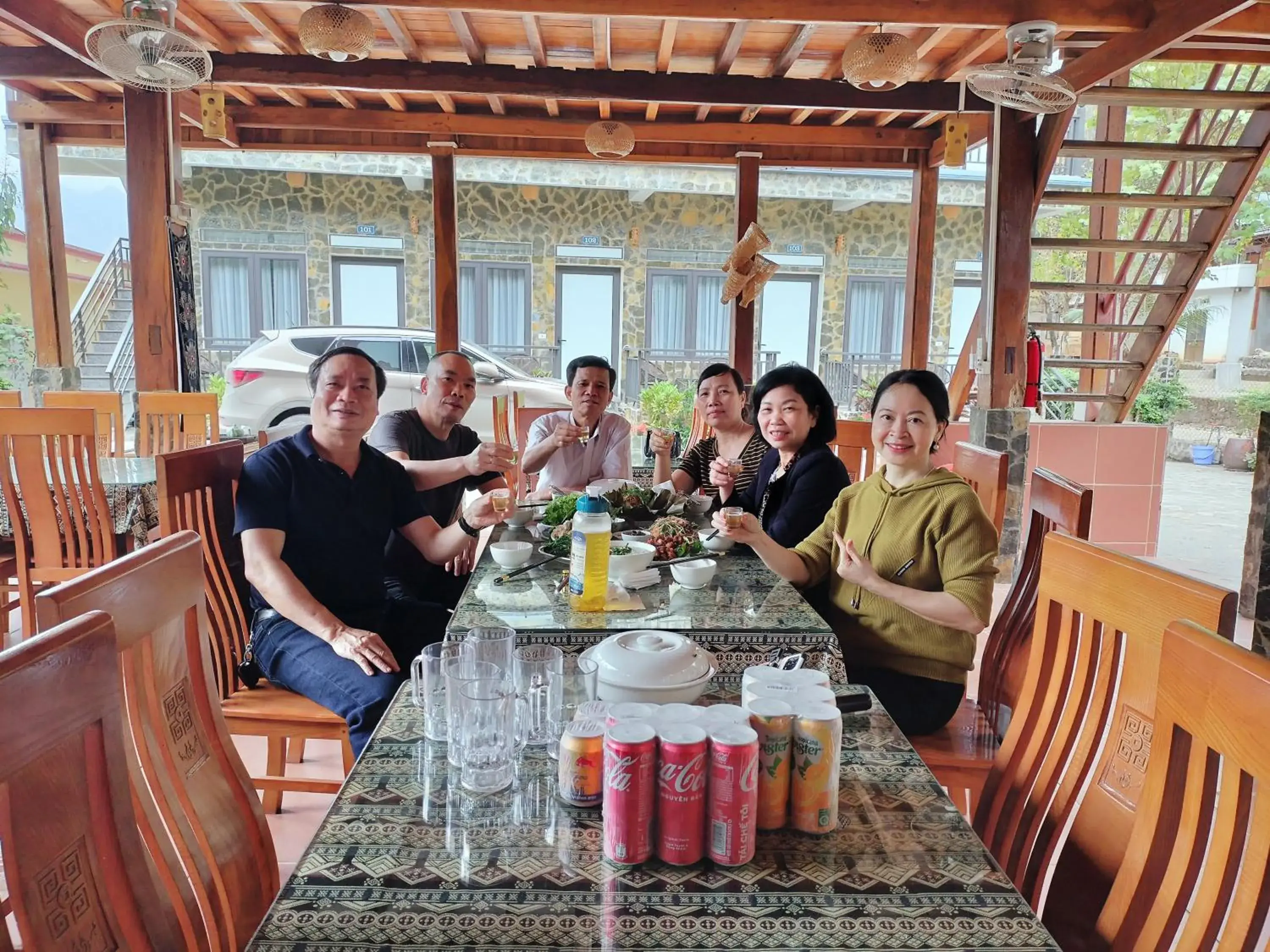 Restaurant/places to eat in Mai Châu Happy House Restaurant/places to eat in Mai Châu Happy House