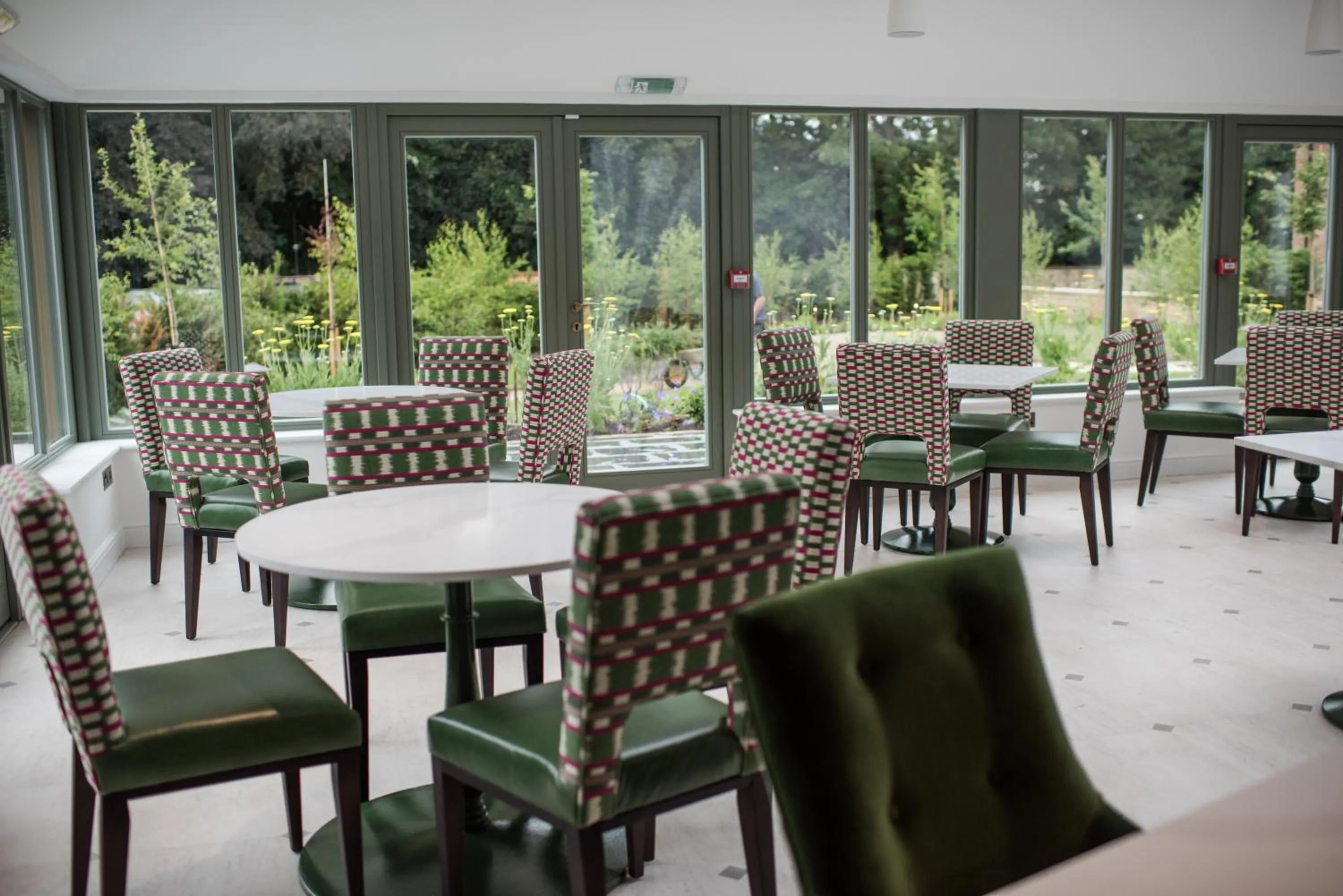 Dewars Restaurant and Rooms