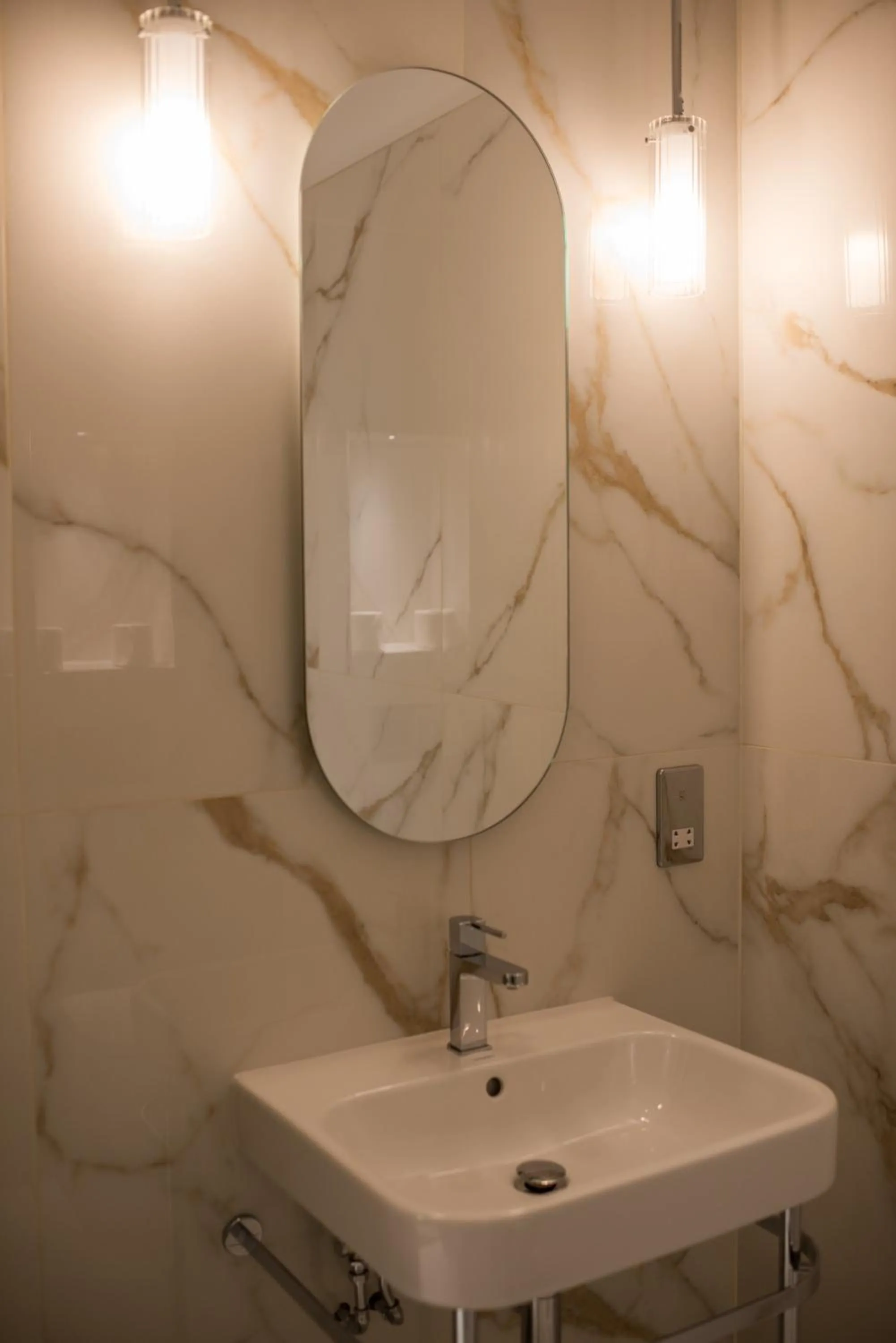 Dewars Restaurant and Rooms