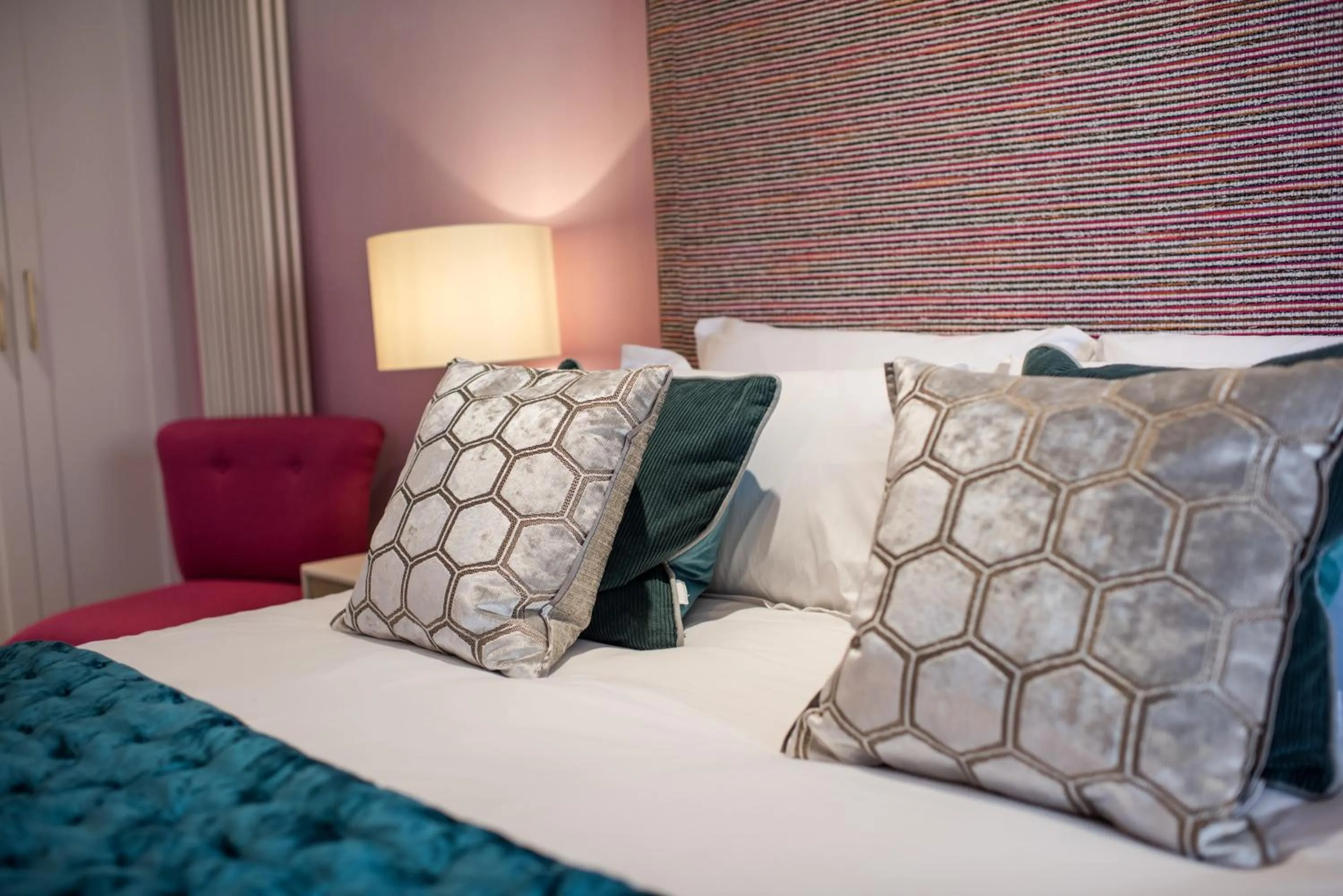 Bed in Dewars Restaurant and Rooms