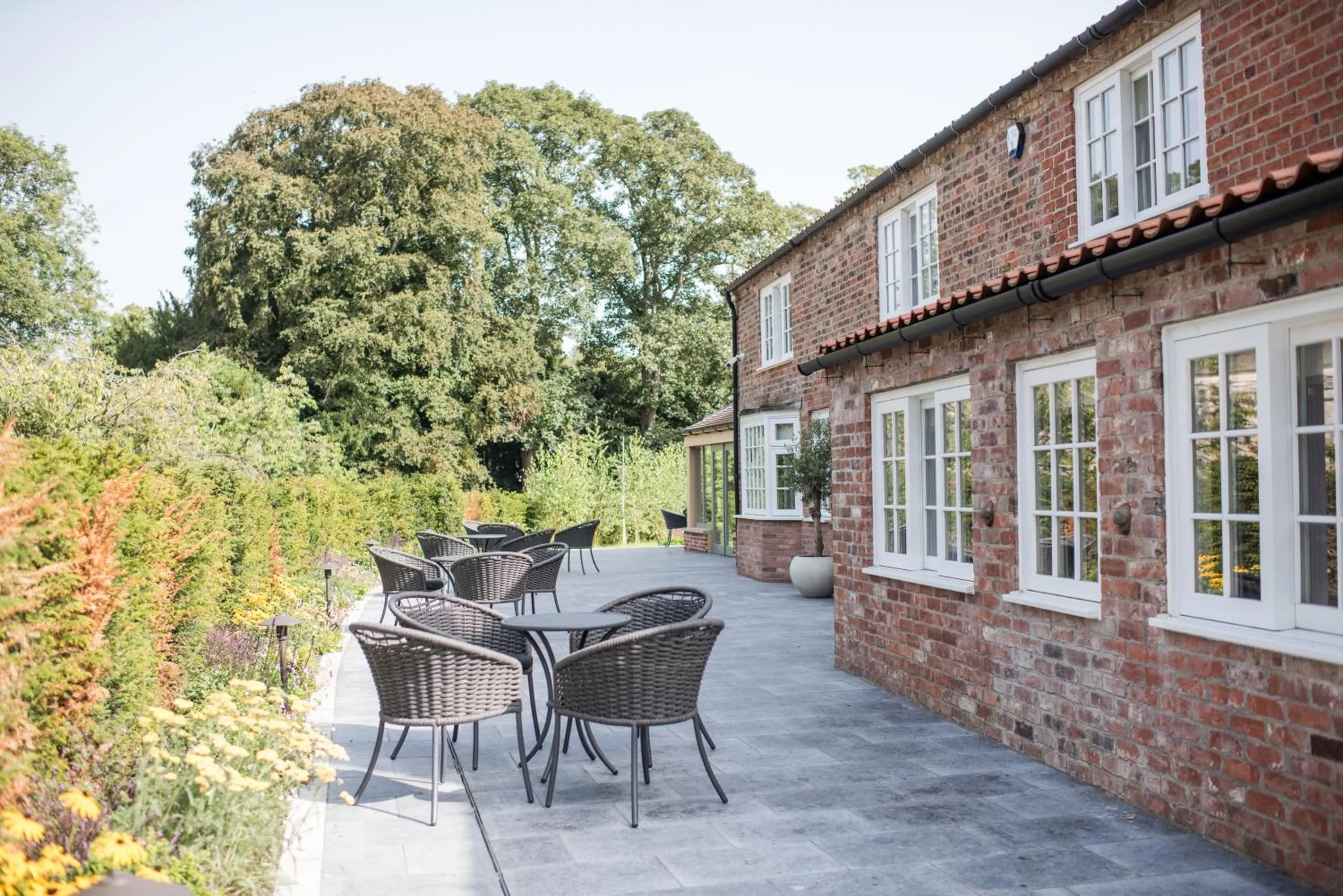 Dewars Restaurant and Rooms