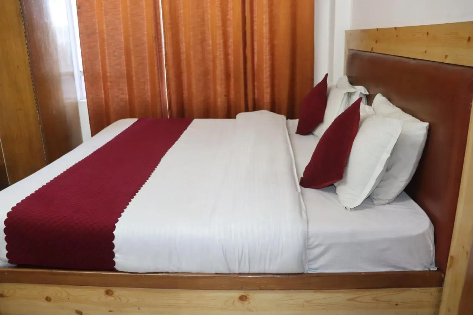 Property building, Bed in Hotel Tourist Home By palak Hospitality Property building, Bed in Hotel Tourist Home By palak Hospitality