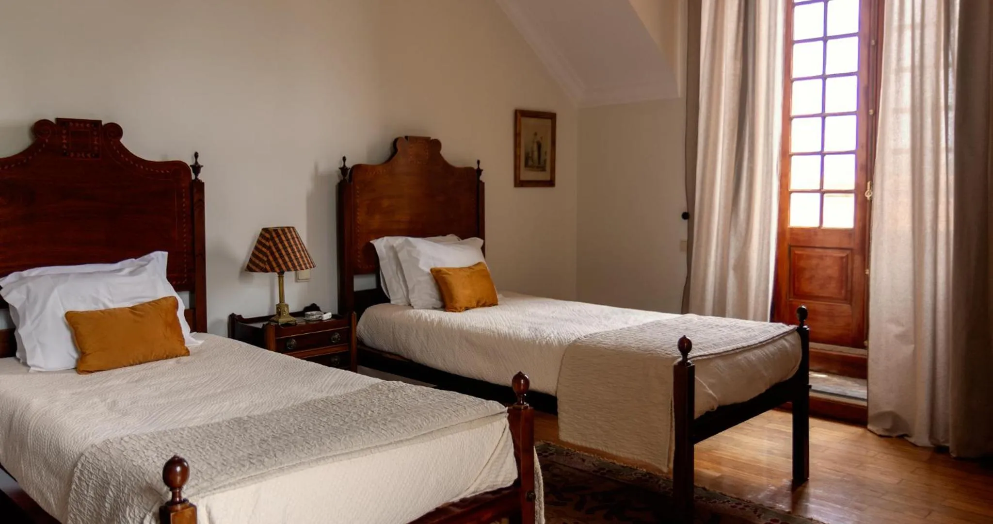 Bedroom, Bed in Quinta da Nasce Água