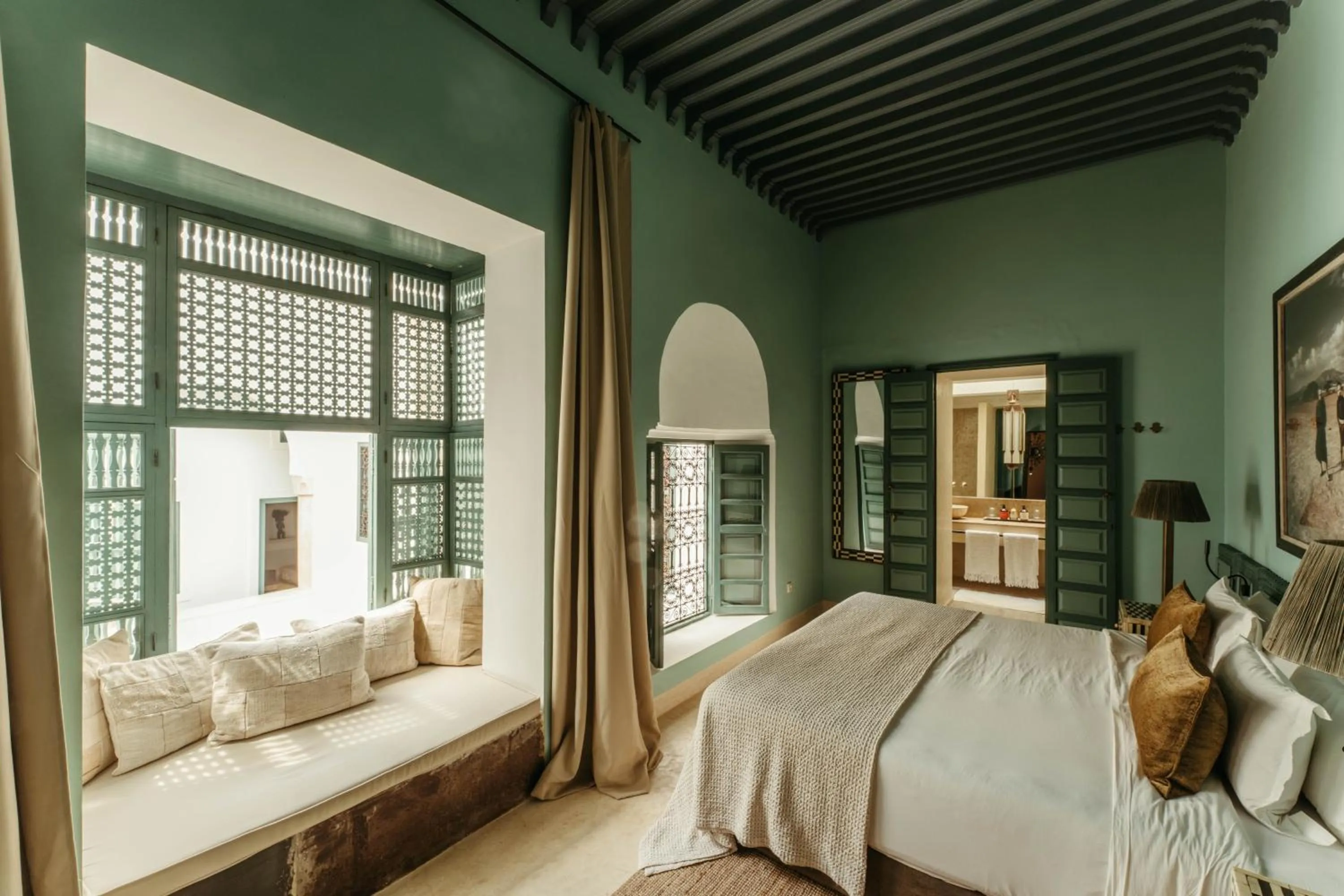 View (from property/room), Bed in Ryad Dyor