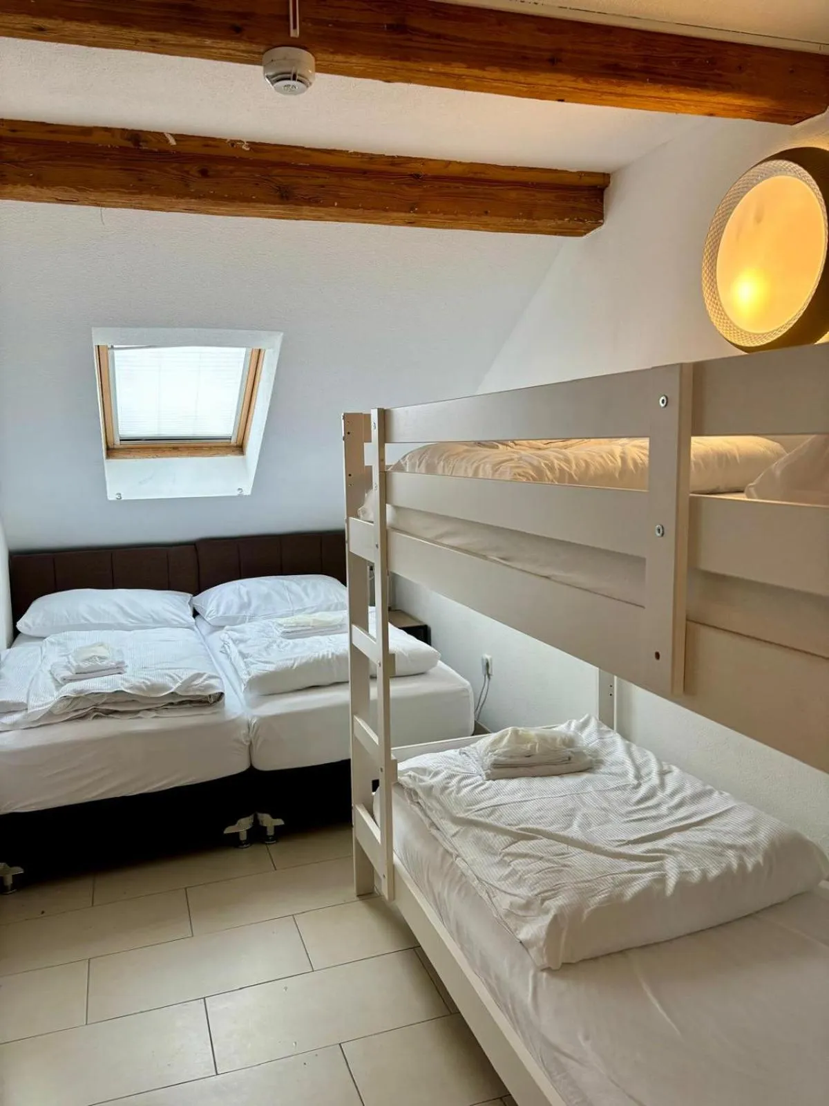 Family, Bed in Nani City Hotel Self Check-In