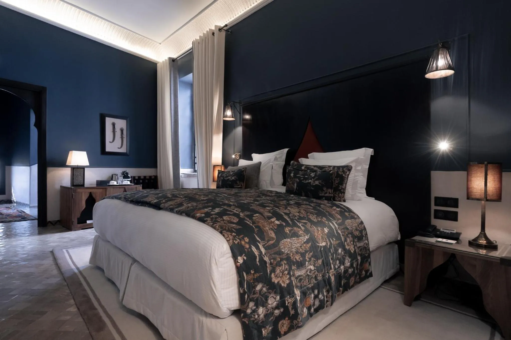 Bed in Riad Fes - Relais & Châteaux