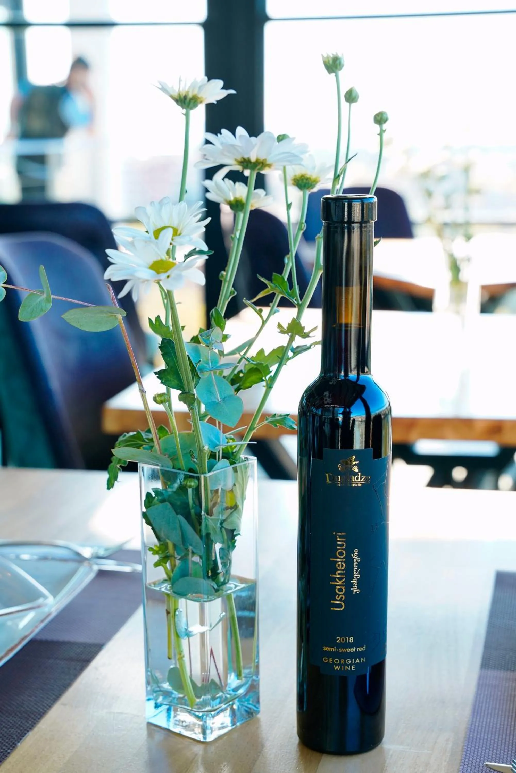 Restaurant/places to eat in Hotel Panoramic