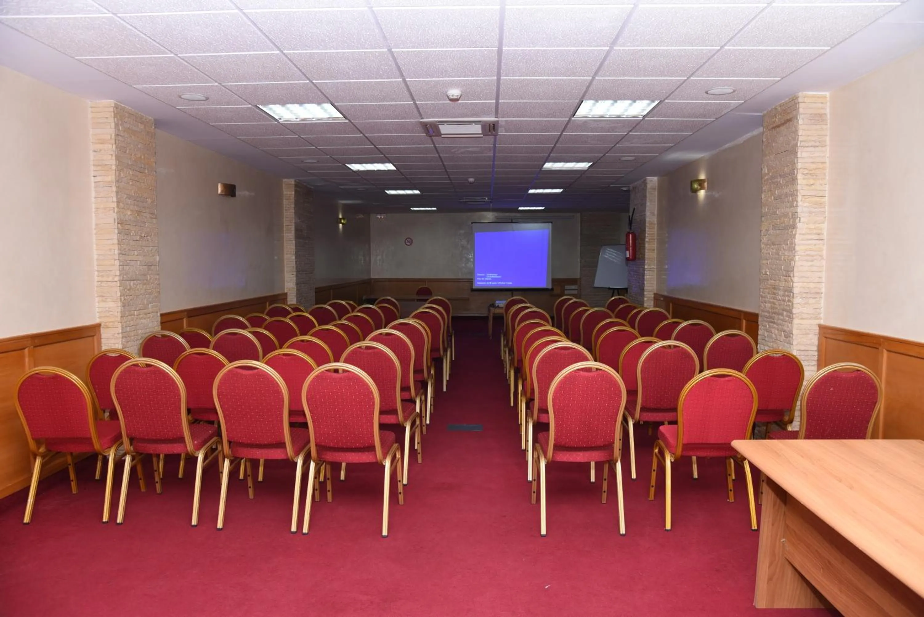Meeting/conference room in Golden Beach Appart'hotel