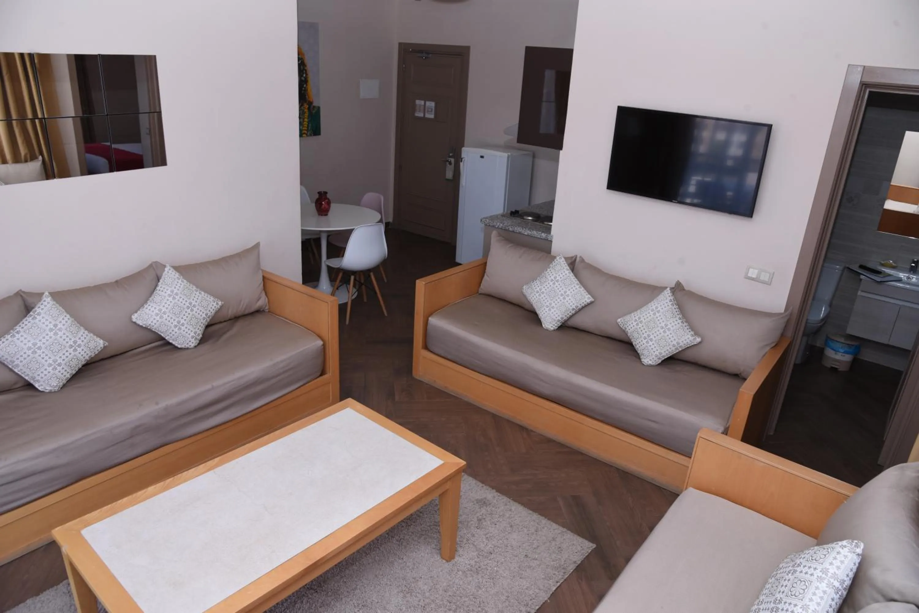 Communal lounge/ TV room in Golden Beach Appart'hotel