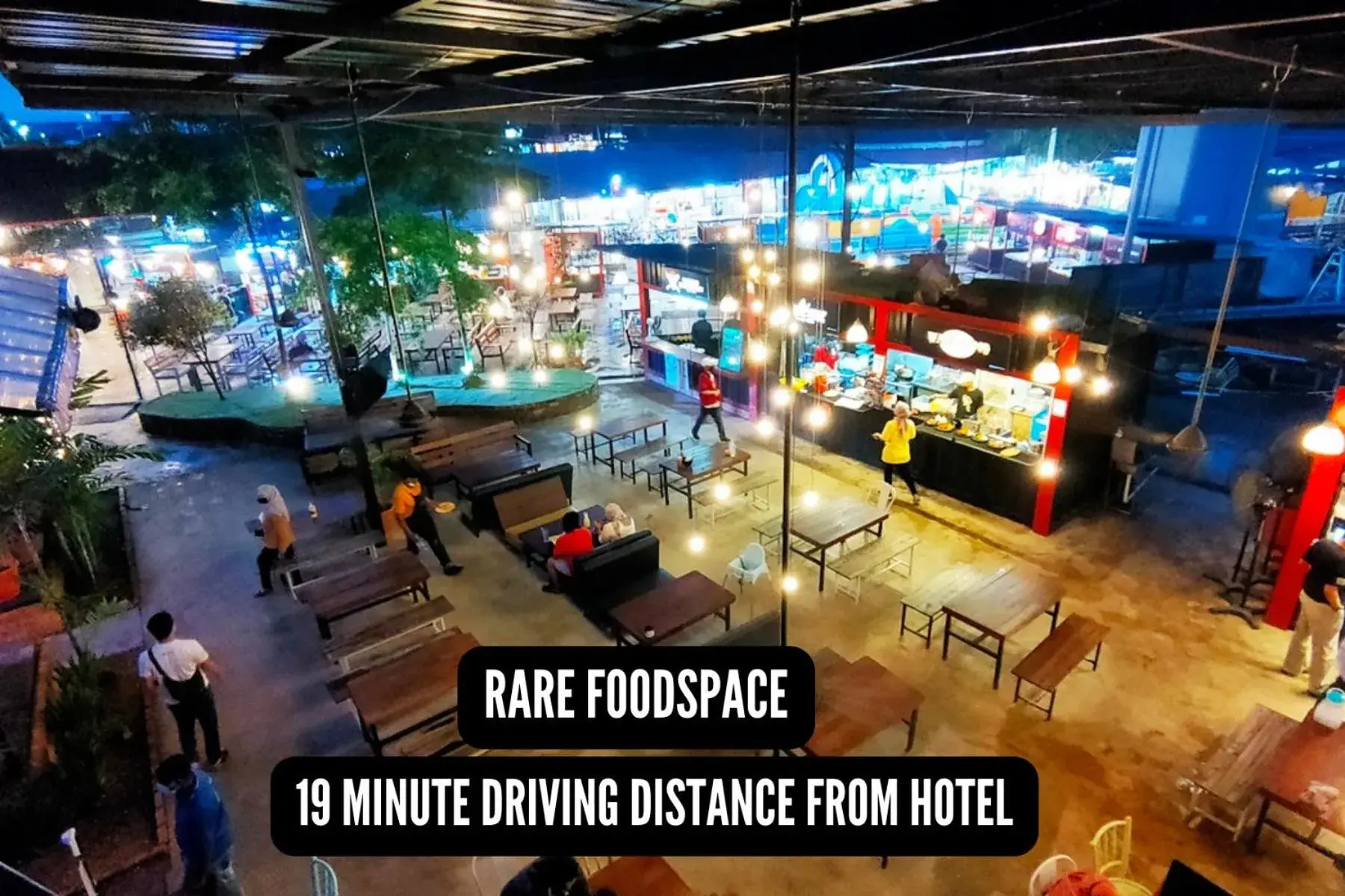 Evening entertainment in Smile Hotel Subang Airport Evening entertainment in Smile Hotel Subang Airport