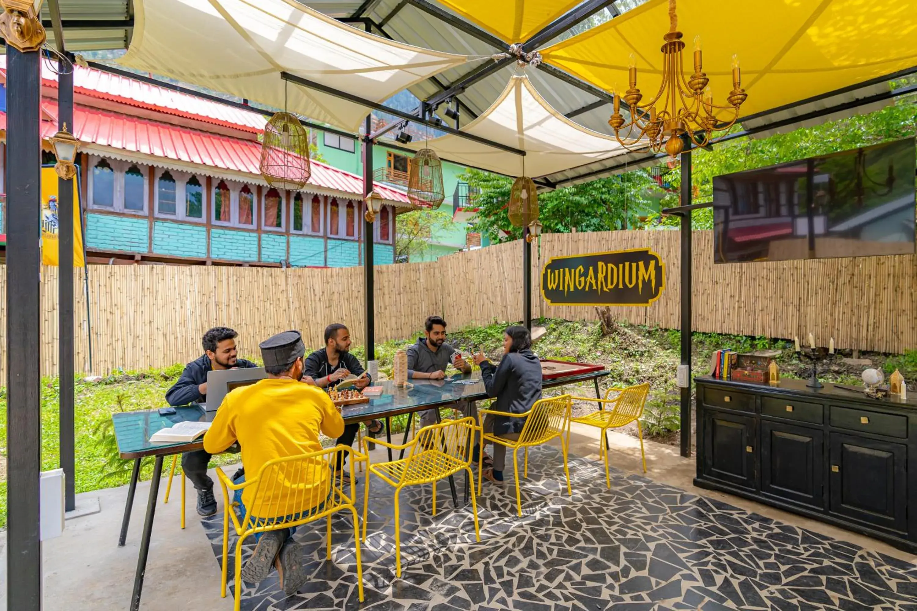 Restaurant/places to eat in Whoopers Boutique Kasol Restaurant/places to eat in Whoopers Boutique Kasol