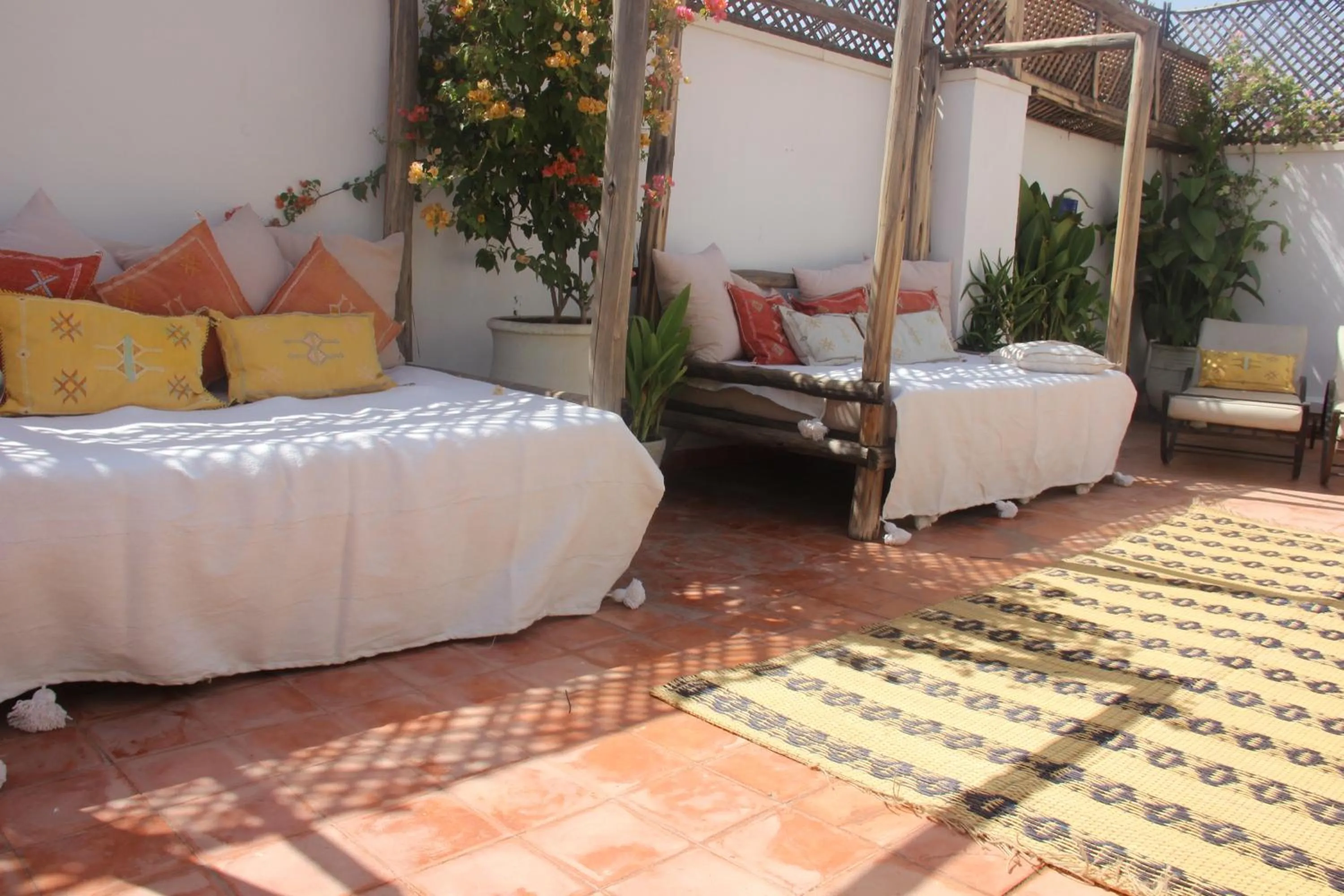 Patio, Bed in Riad Dar Nael