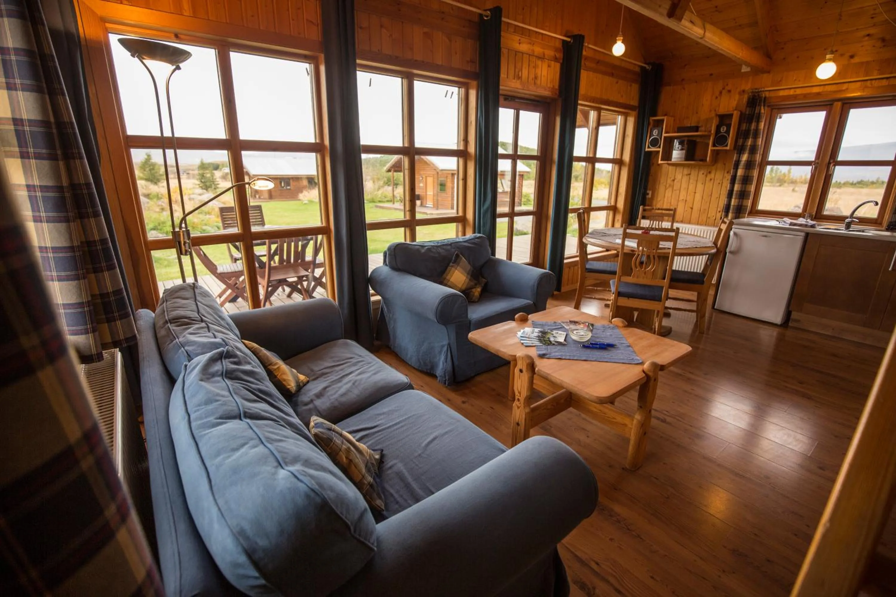 Living room in Hestasport Cottages