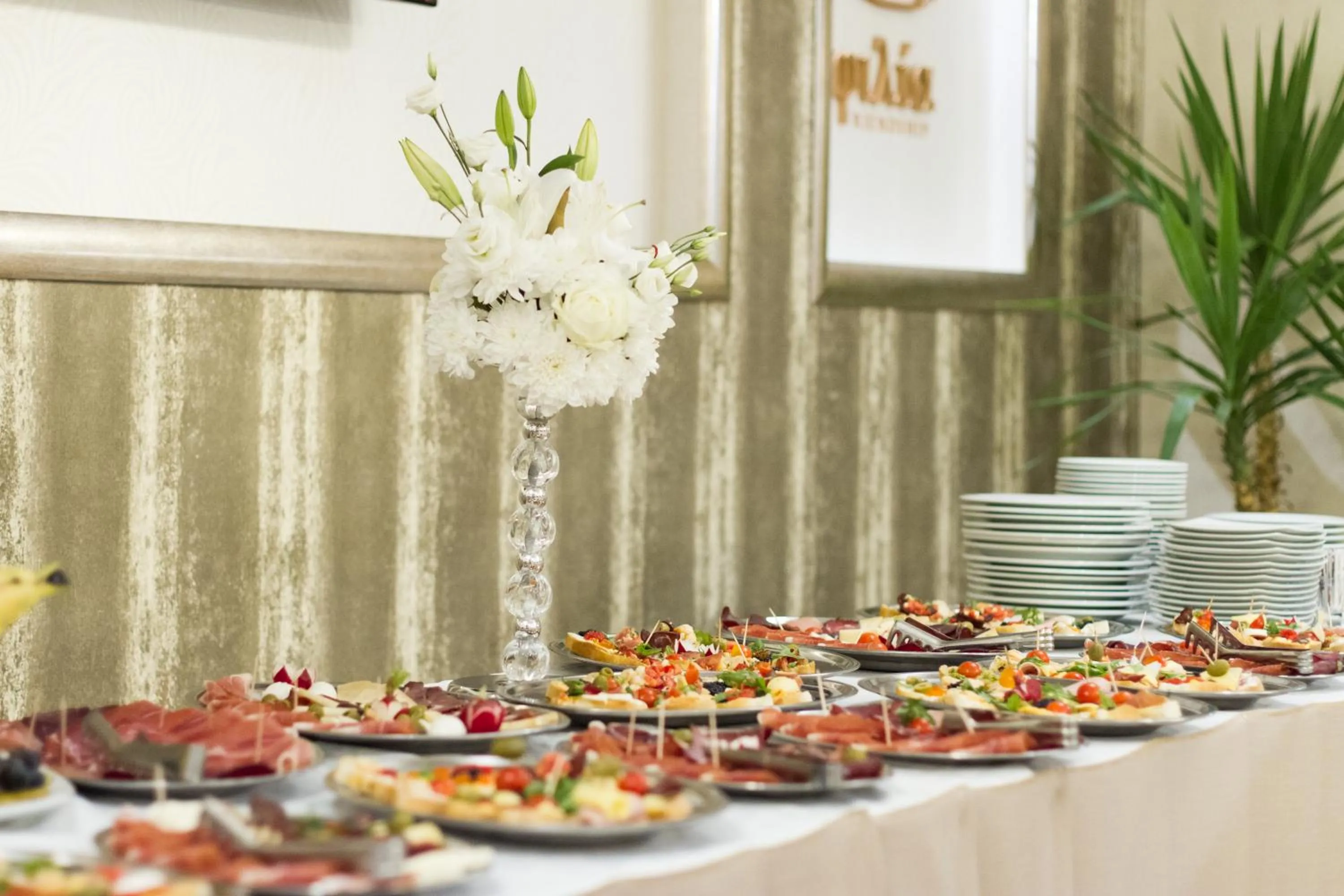 Meals in Philia Hotel