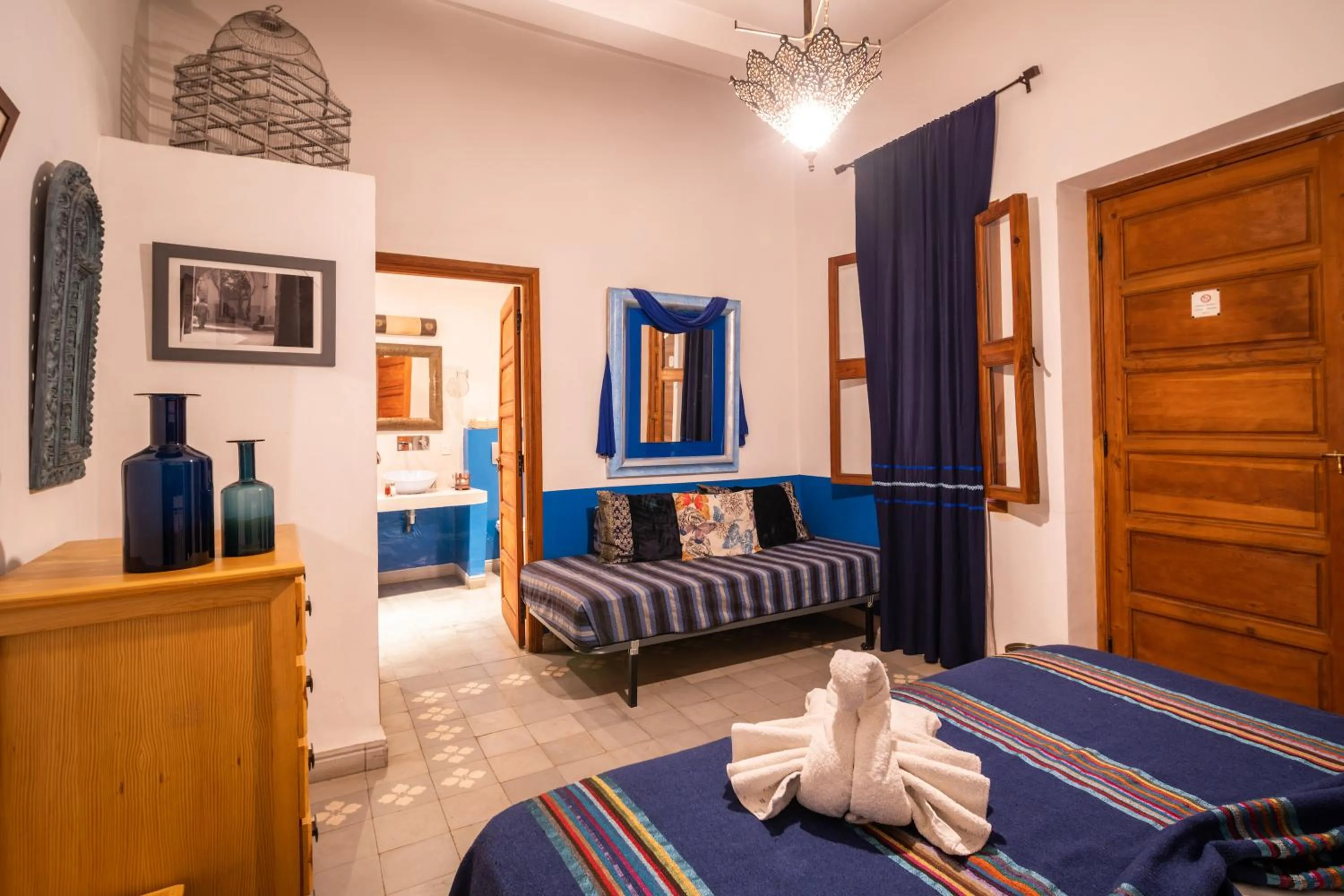 Double Room with Extra Bed - single occupancy in Riad Azcona
