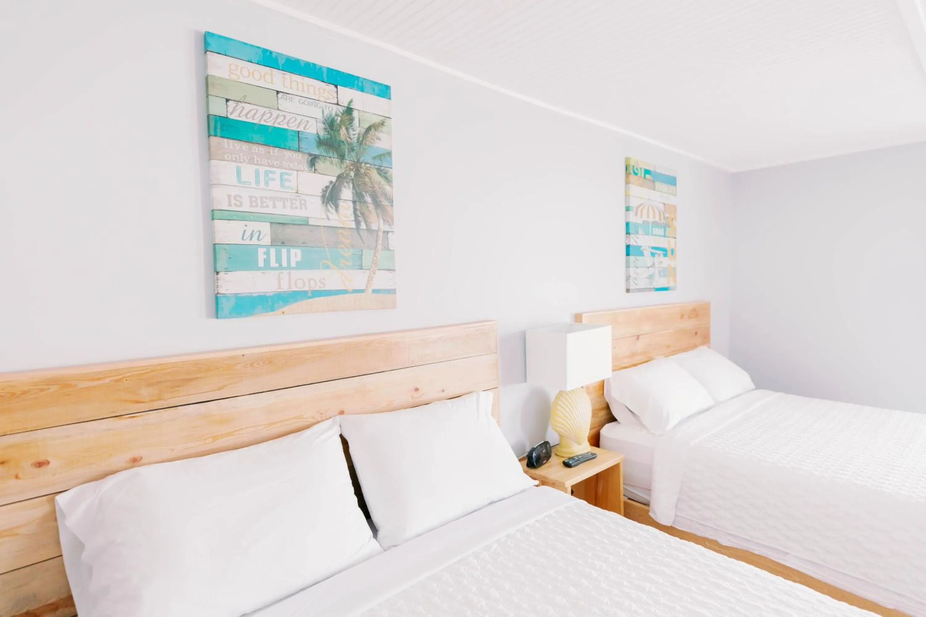 Bedroom, Bed in Anchor Inn Motel