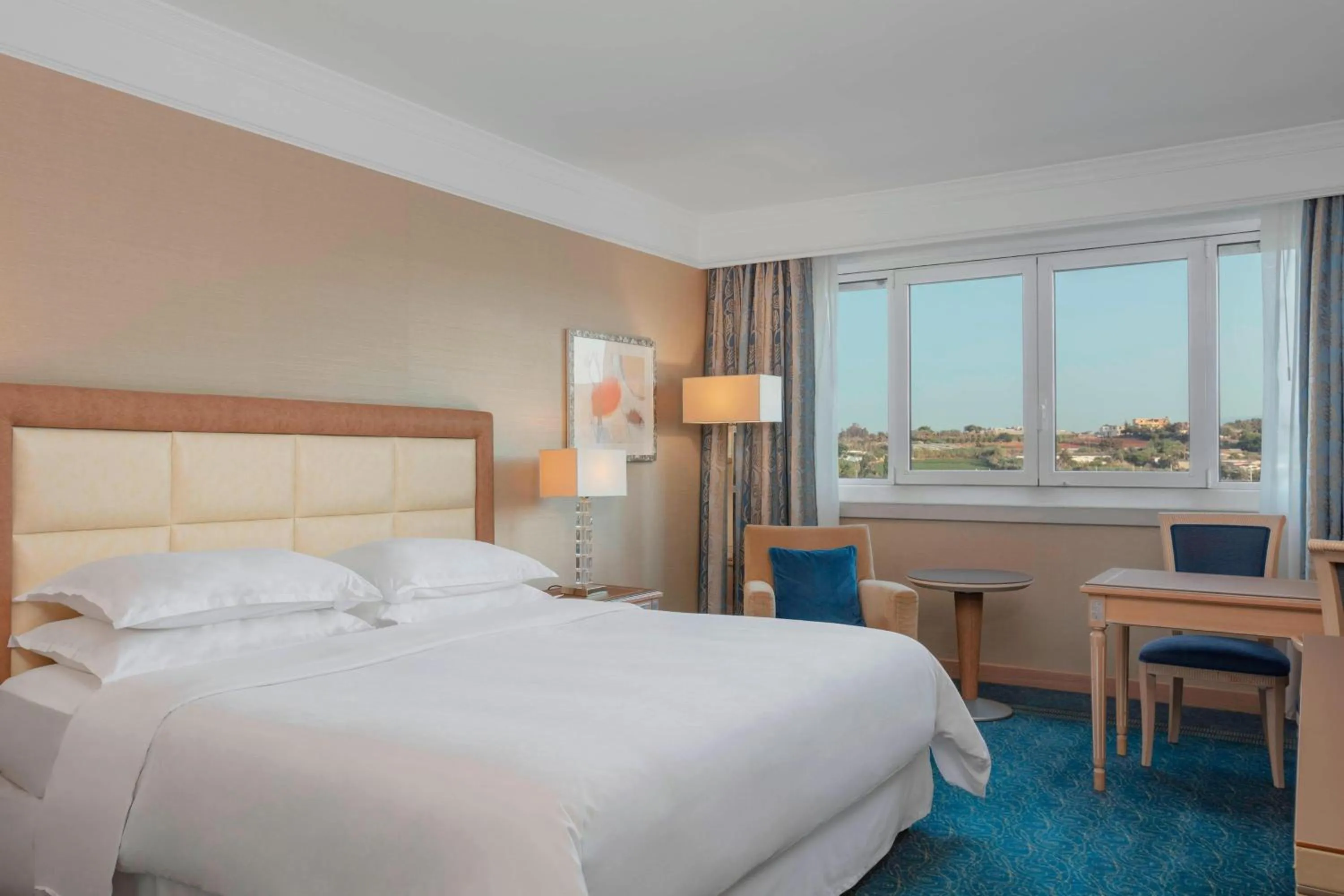 Photo of the whole room, Bed in Sheraton Club des Pins Resort