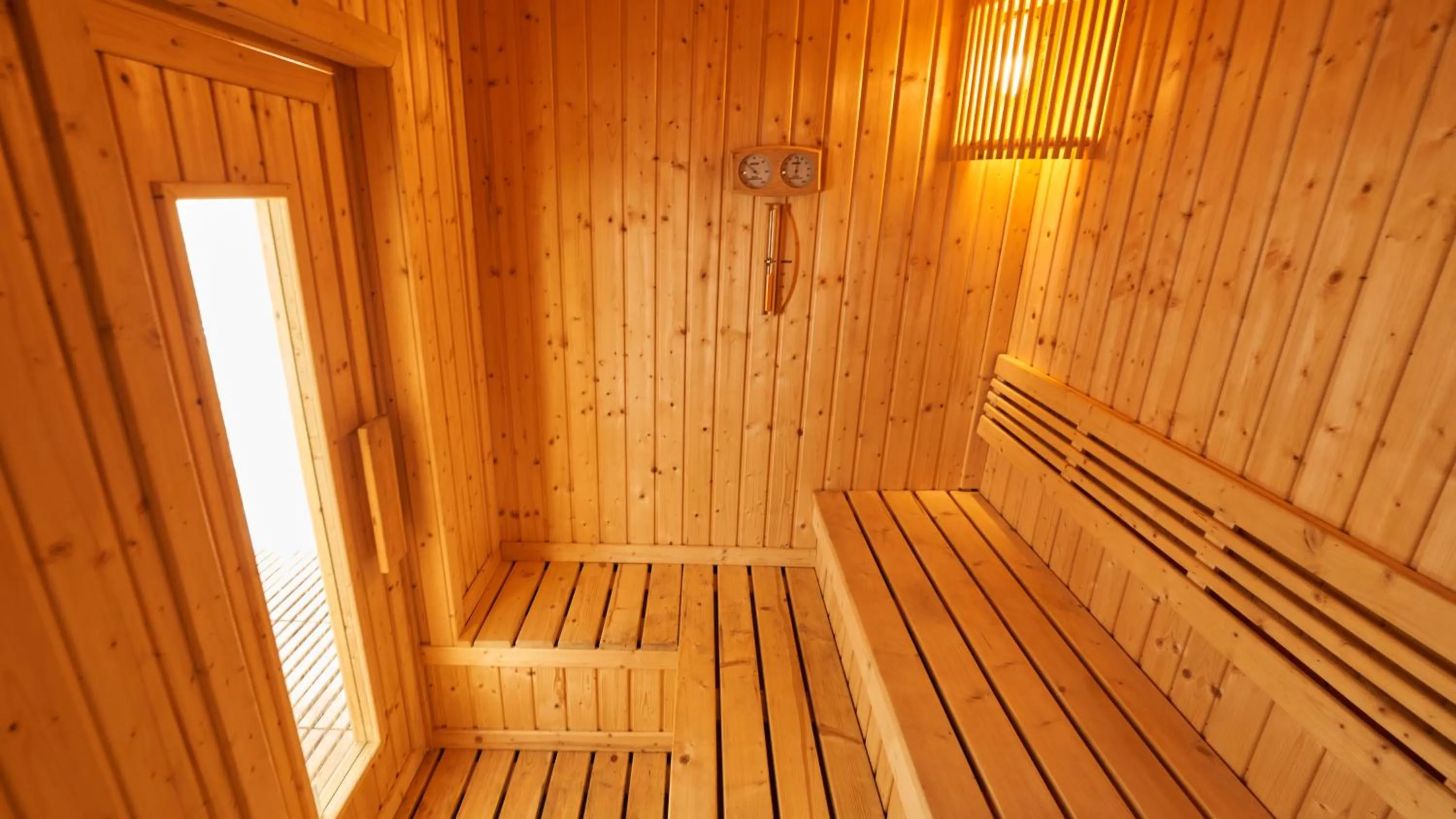 Sauna in Lime Hotel