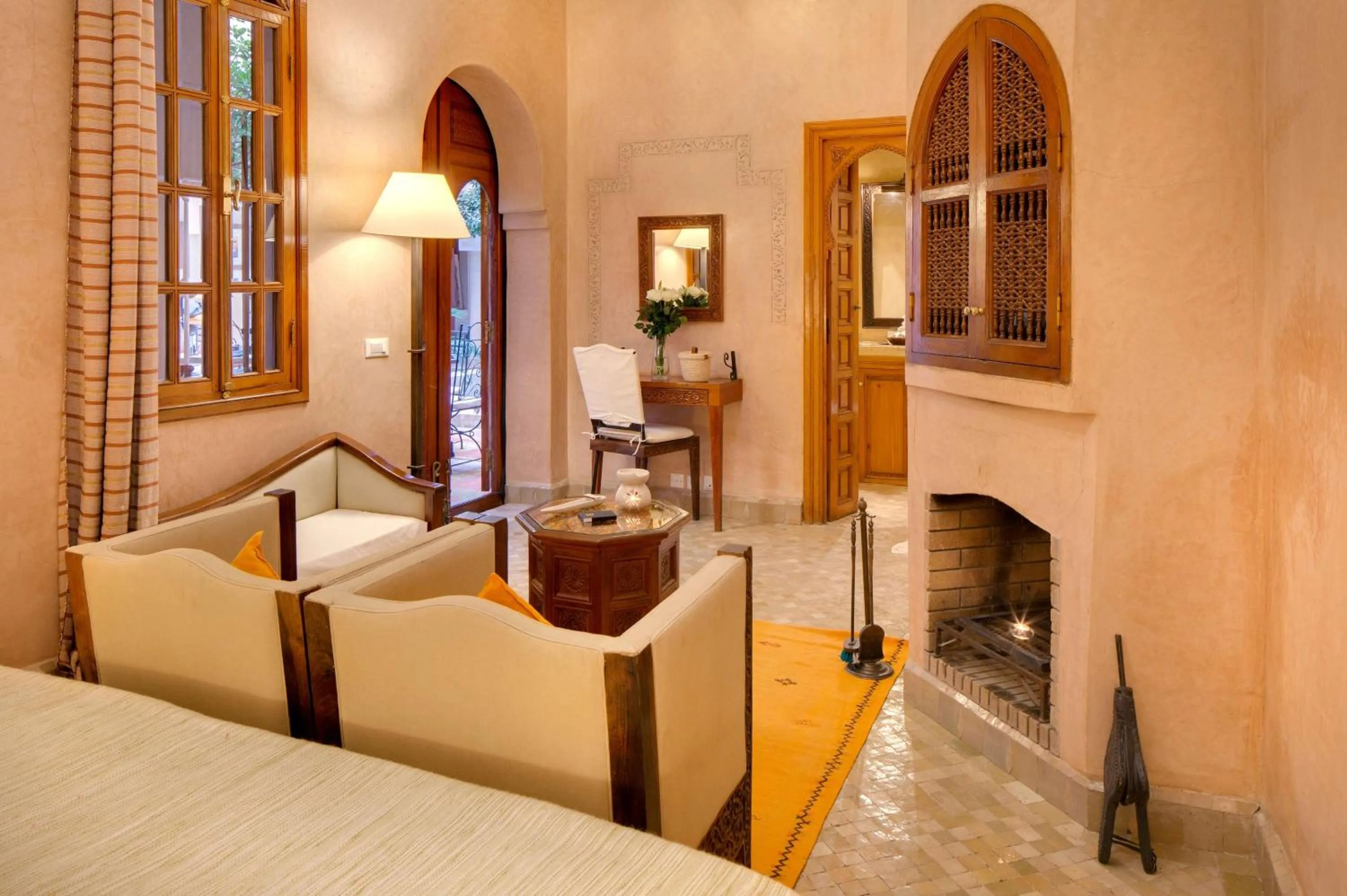 Photo of the whole room, Bed in Marrakech Riads, Angsana Heritage Collection